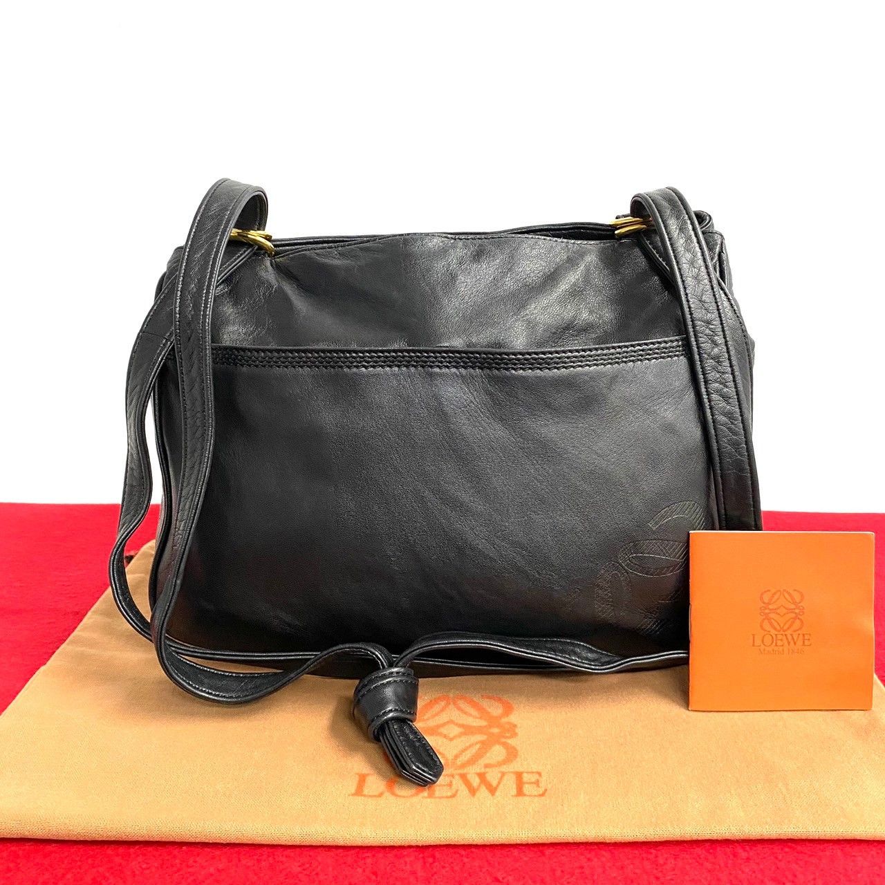 Loewe Loewe Anagram Crossbody Bag Leather Crossbody Bag in Very Good Condition Size ONE SIZE - 10 Thumbnail