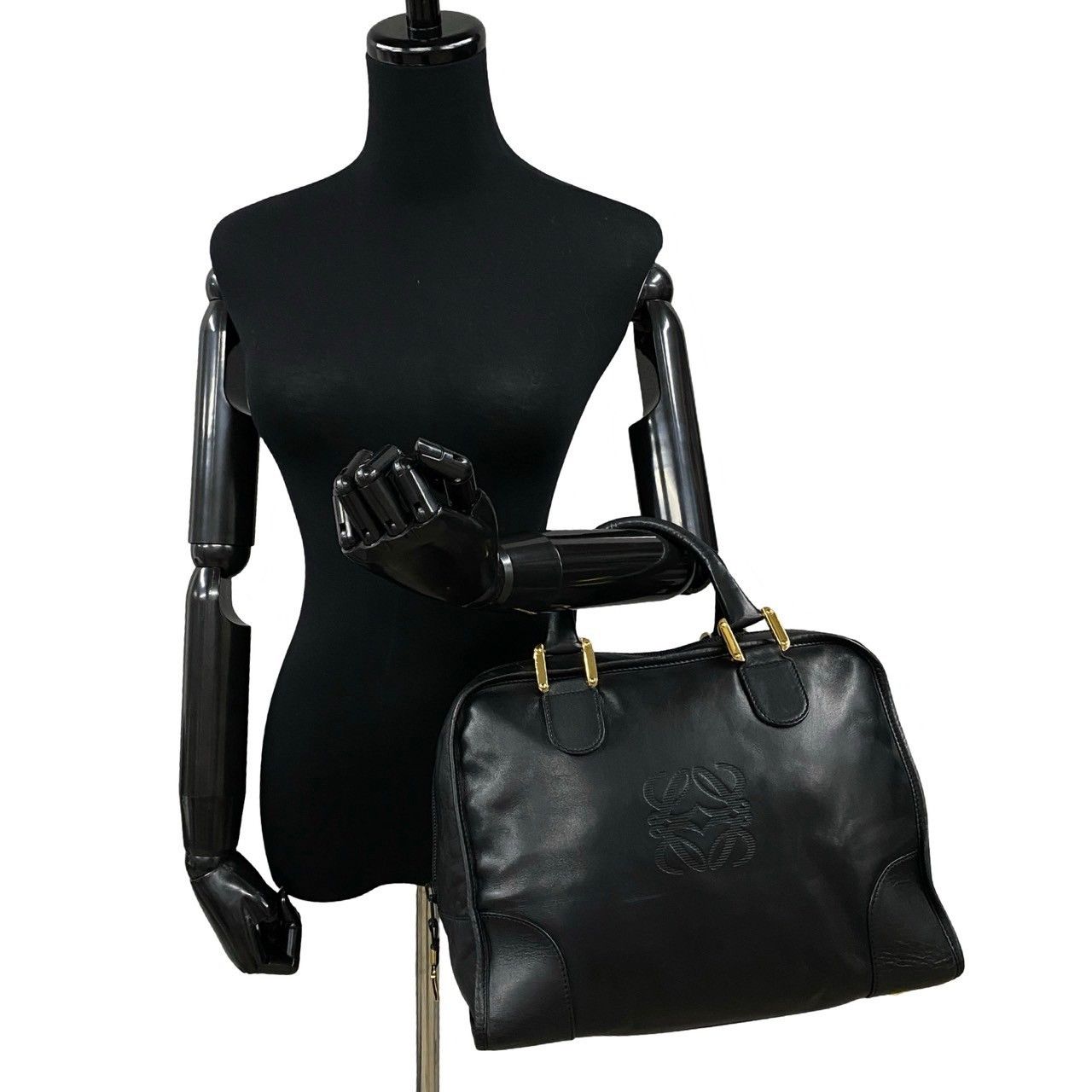 Loewe Loewe Leather Amazona 32 Leather Handbag in Very Good Condition Size ONE SIZE - 2 Thumbnail