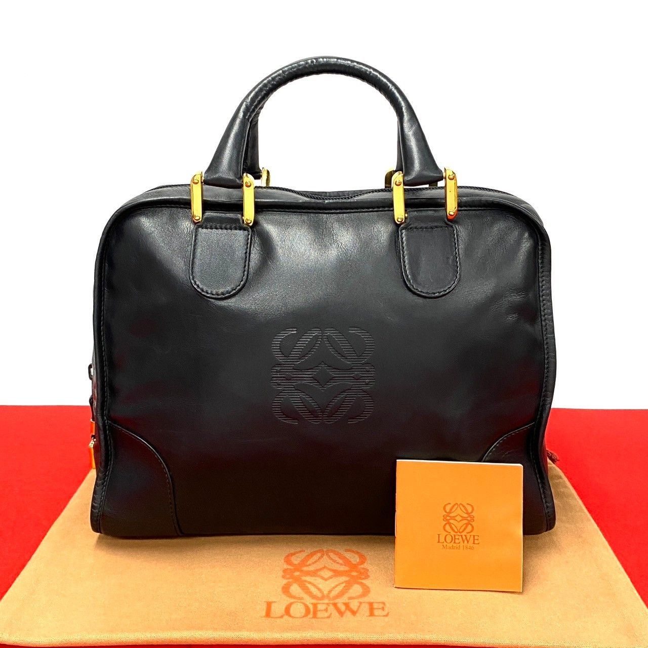 Loewe Loewe Leather Amazona 32 Leather Handbag in Very Good Condition Size ONE SIZE - 10 Thumbnail