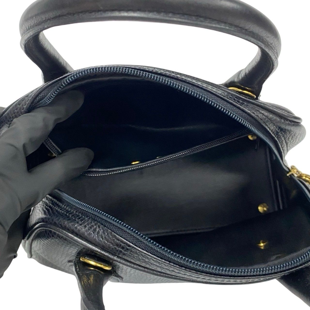 Dior Dior Leather Logo Handbag Leather Handbag in Very Good Condition Size ONE SIZE - 8 Thumbnail