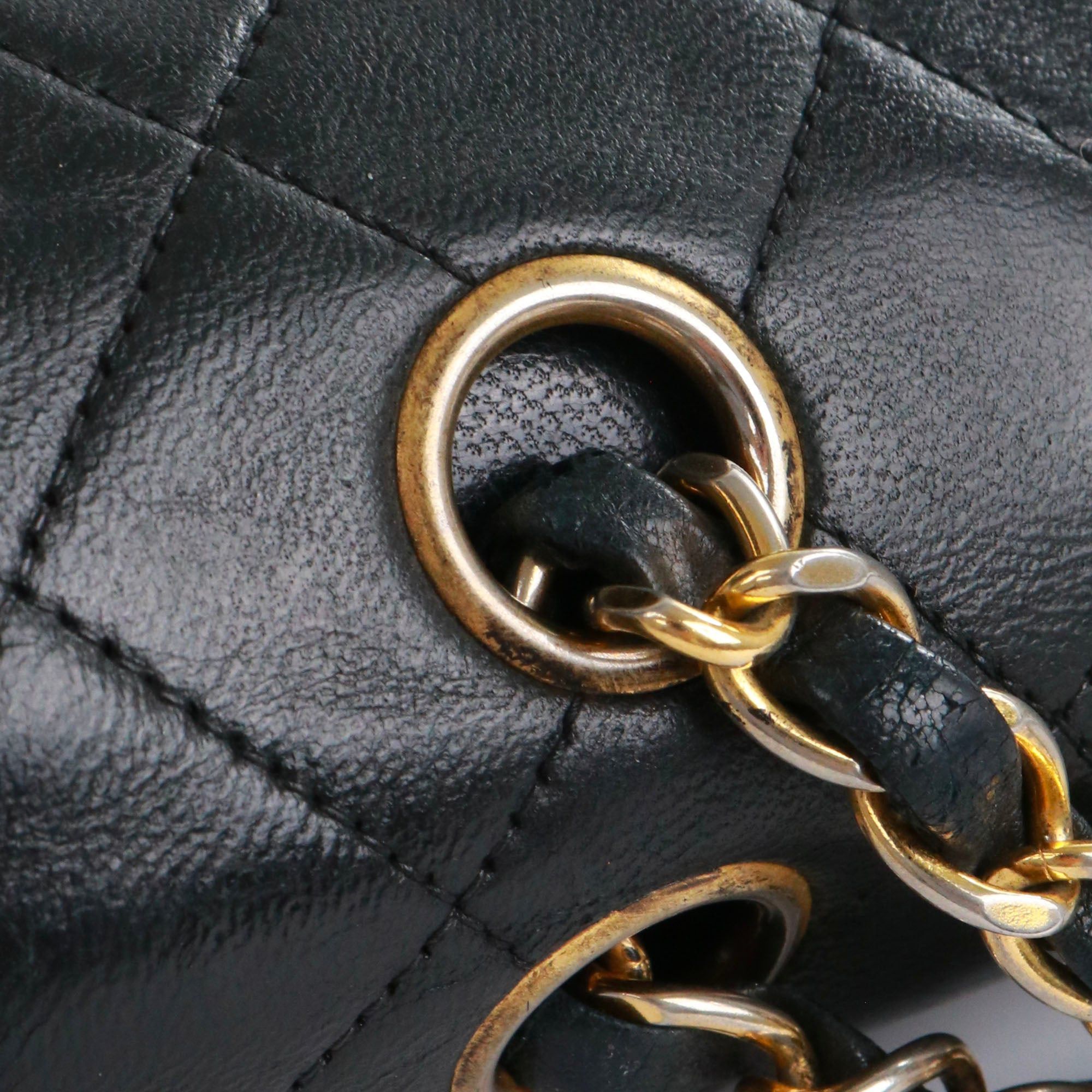 Chanel CHANEL - Timeless/Classique medium Chanel double flap handbag in vintage black quilted leather Size ONE SIZE - 7 Thumbnail