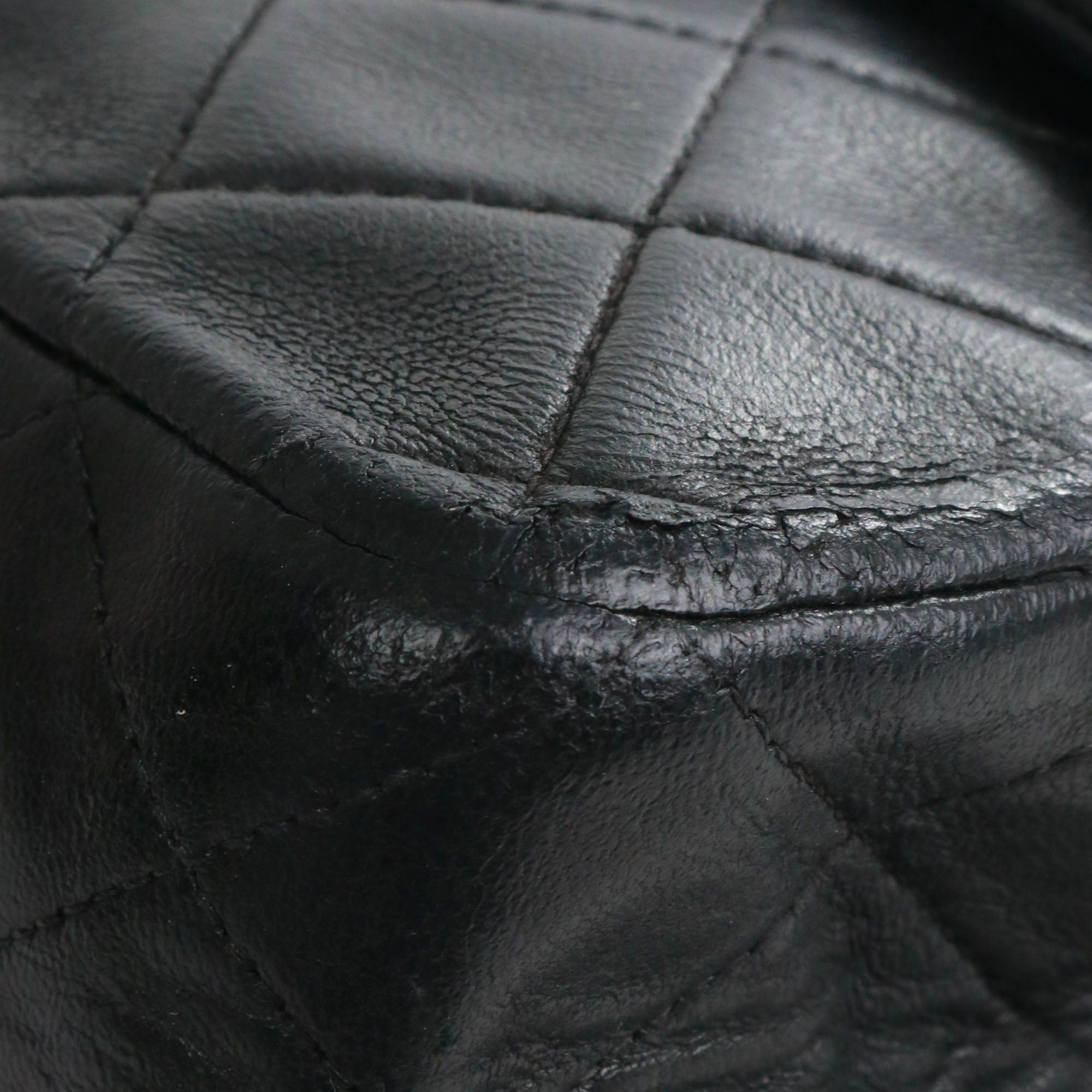 Chanel CHANEL - Timeless/Classique medium Chanel double flap handbag in vintage black quilted leather Size ONE SIZE - 8 Thumbnail