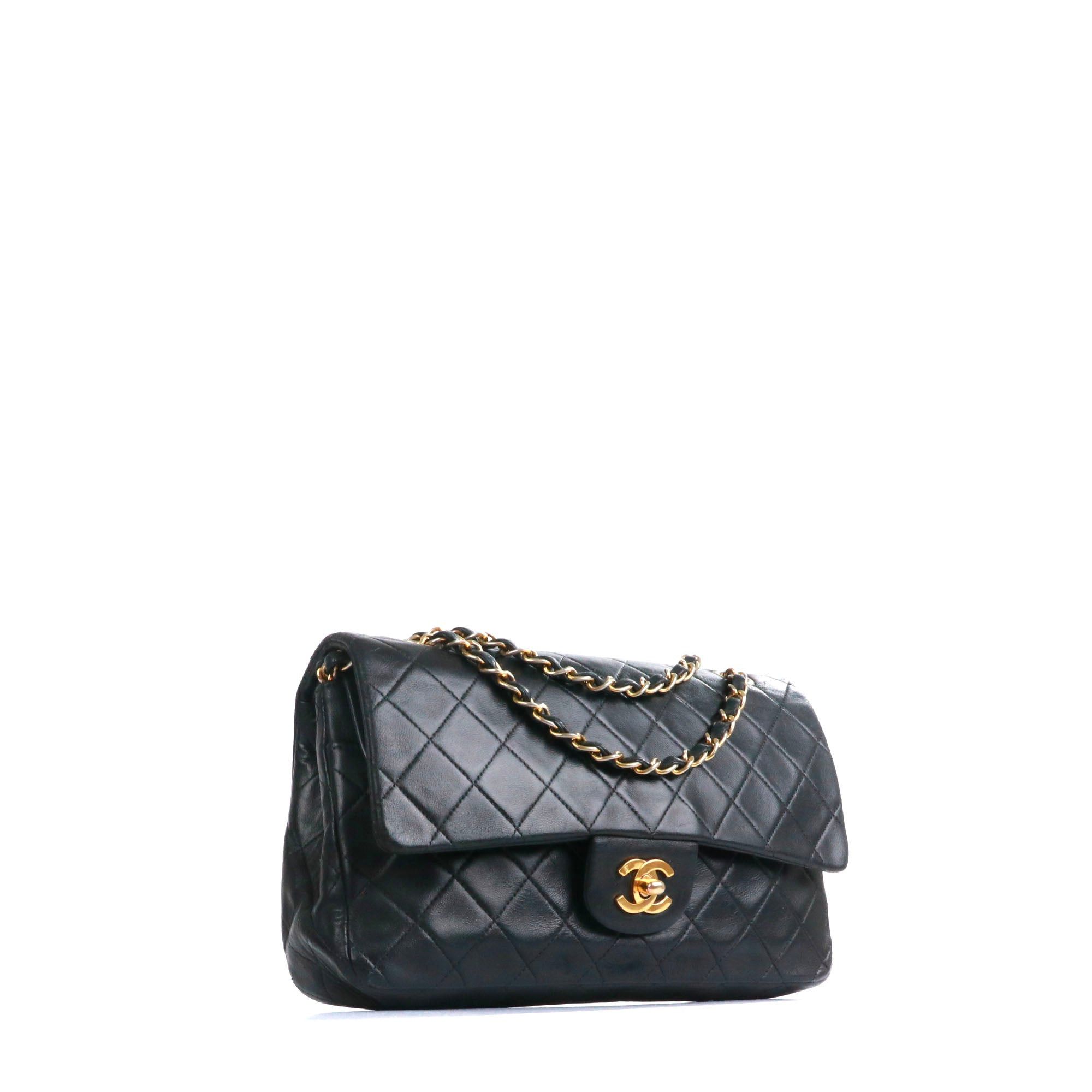 Chanel CHANEL - Timeless/Classique medium Chanel double flap handbag in vintage black quilted leather Size ONE SIZE - 2 Thumbnail
