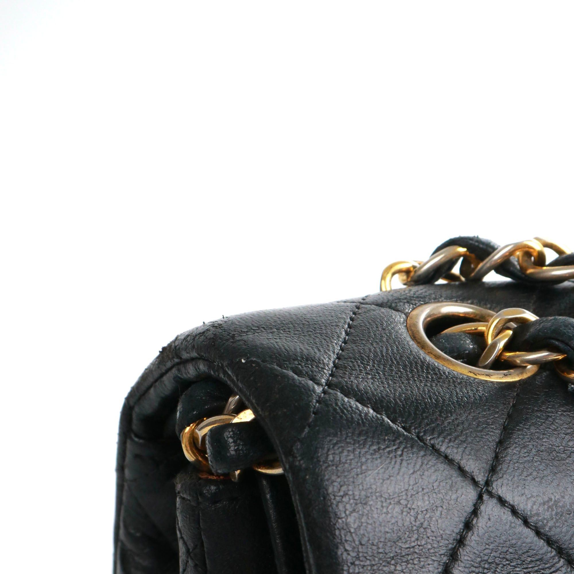 Chanel CHANEL - Timeless/Classique medium Chanel double flap handbag in vintage black quilted leather Size ONE SIZE - 5 Thumbnail