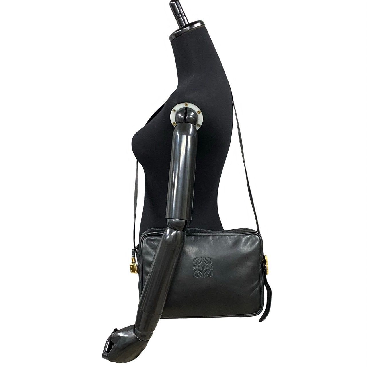 Loewe Loewe Anagram Crossbody Bag Leather Crossbody Bag in Very Good Condition Size ONE SIZE - 2 Thumbnail
