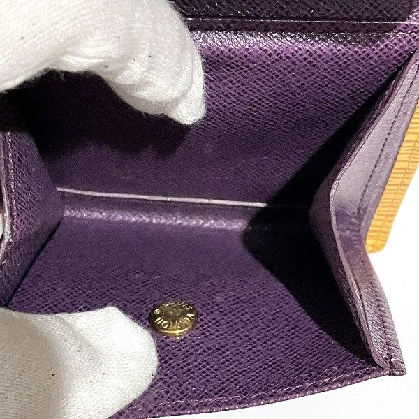 Louis Vuitton Louis Vuitton Louis Vuitton Epi Leather Bifold Wallet M63549 Leather Short Wallet M63549 in Good Condition Size ONE SIZE - 5 Thumbnail