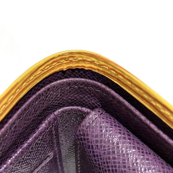 Louis Vuitton Louis Vuitton Louis Vuitton Epi Leather Bifold Wallet M63549 Leather Short Wallet M63549 in Good Condition Size ONE SIZE - 3 Thumbnail