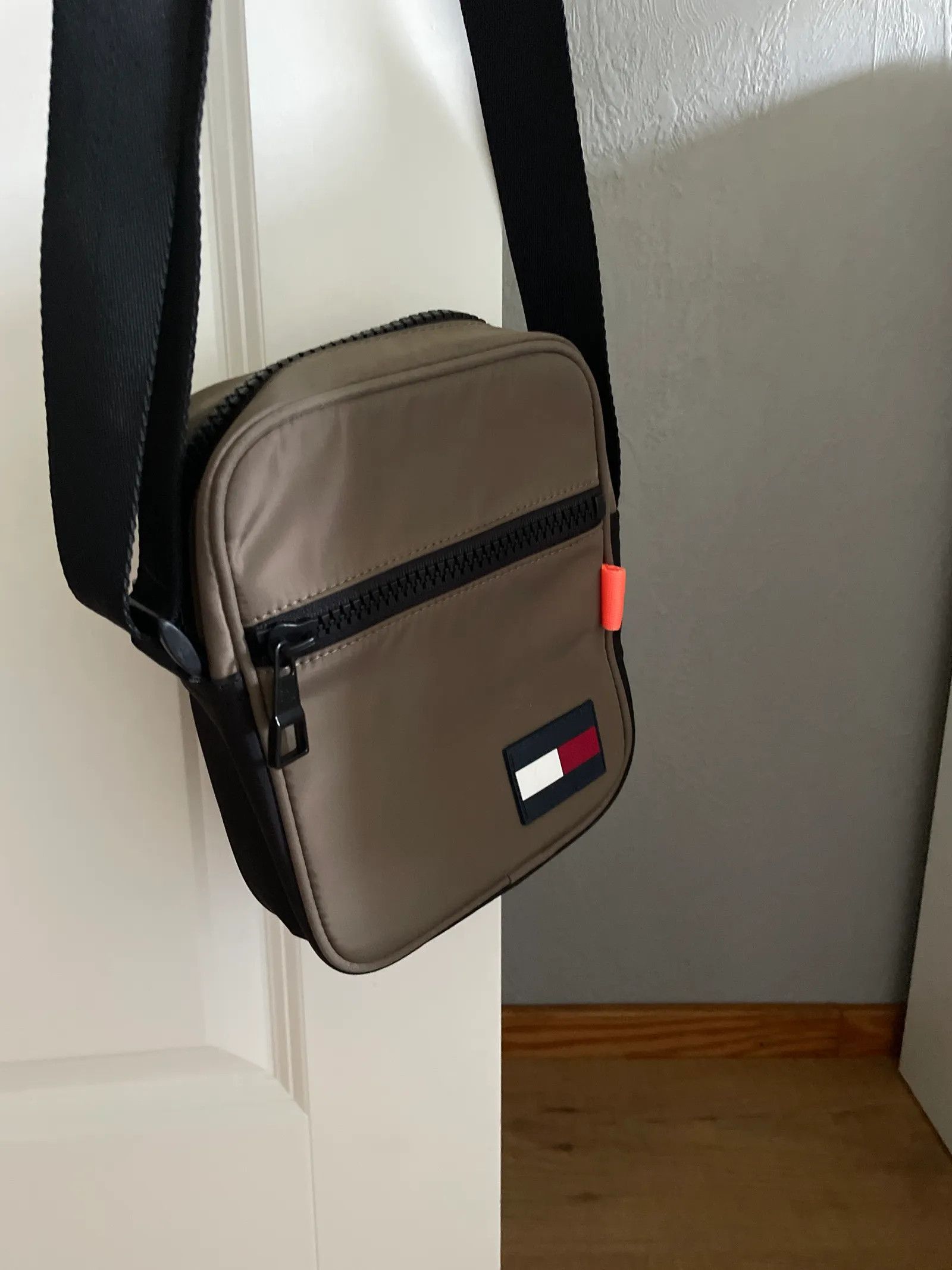 Tommy Hilfiger Tommy Hilfiger Tommy Hilfiger axelremsväska Crossbody Bag Size ONE SIZE - 2 Thumbnail