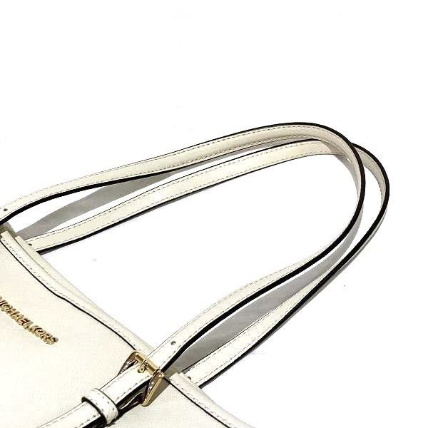 Michael Kors Michael Kors Michael Kors Leather White Tote Bag Leather Tote Bag in Great Condition Size ONE SIZE - 9 Thumbnail