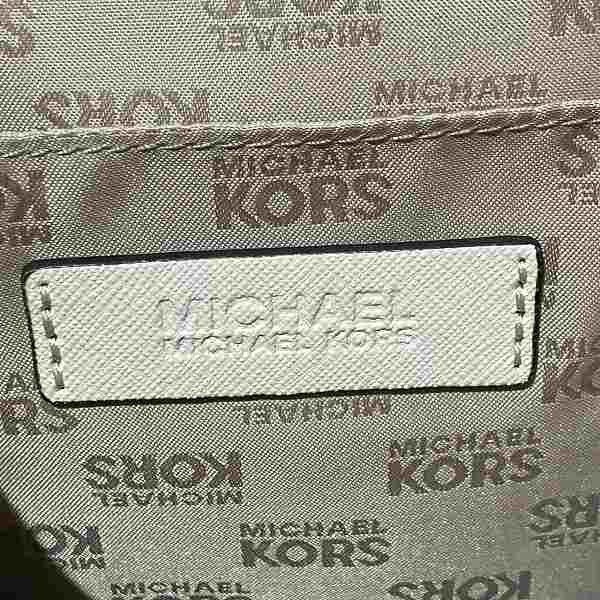 Michael Kors Michael Kors Michael Kors Leather White Tote Bag Leather Tote Bag in Great Condition Size ONE SIZE - 5 Thumbnail