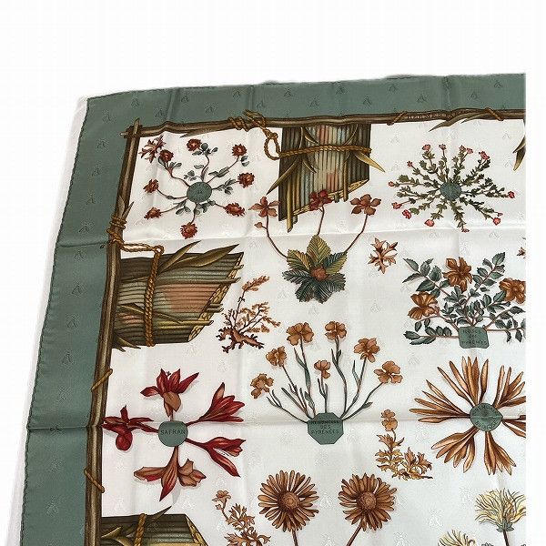 Hermes Hermes Hermes 100% Silk 90cm Carre 90 Gavarnie Pressed Flower Scarf Canvas Scarf in Great Condition Size ONE SIZE - 6 Thumbnail