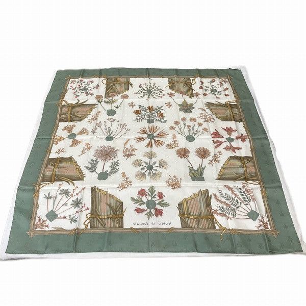Hermes Hermes Hermes 100% Silk 90cm Carre 90 Gavarnie Pressed Flower Scarf Canvas Scarf in Great Condition Size ONE SIZE - 2 Thumbnail
