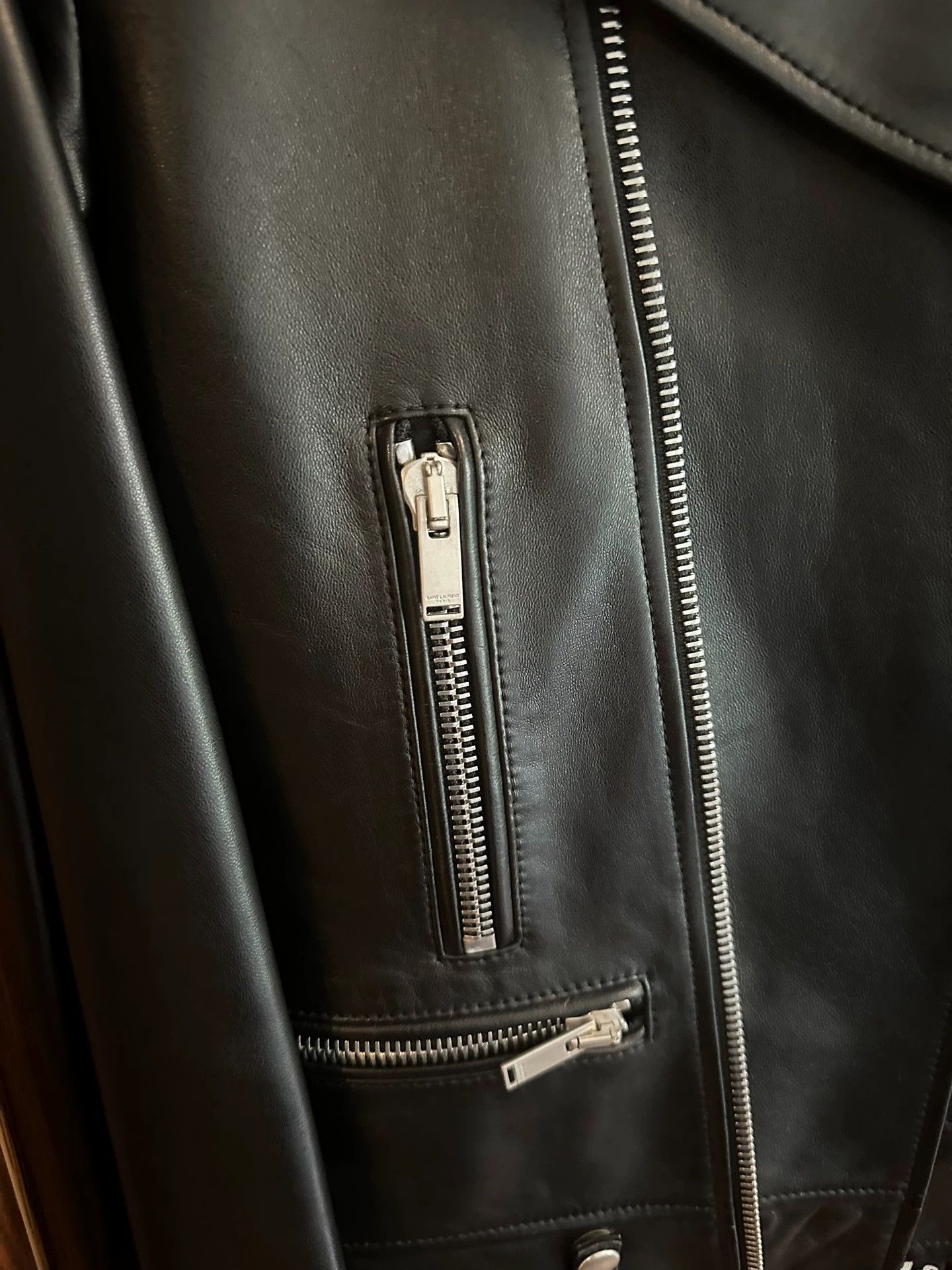 Saint Laurent Paris Saint Laurent Paris Classic motorcycle jacket Size US S / EU 44-46 / 1 - 7 Thumbnail