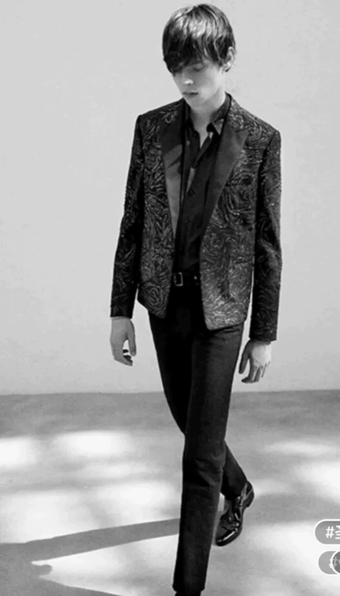 Saint Laurent Paris Saint Laurent Paris 18ss poster style oil painting suit Size US S / EU 44-46 / 1 - 8 Thumbnail