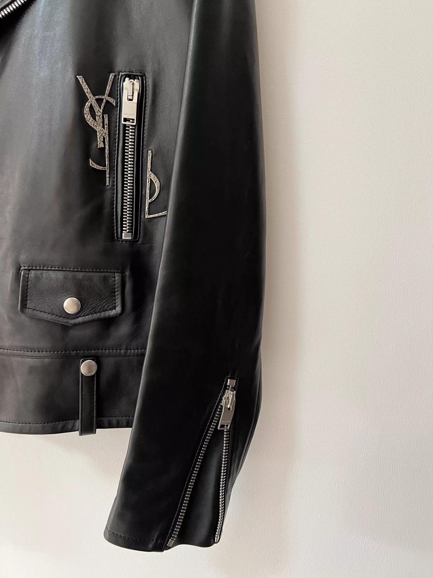 Saint Laurent Paris Saint Laurent Paris L01 sheepskin jacket Size US S / EU 44-46 / 1 - 5 Thumbnail