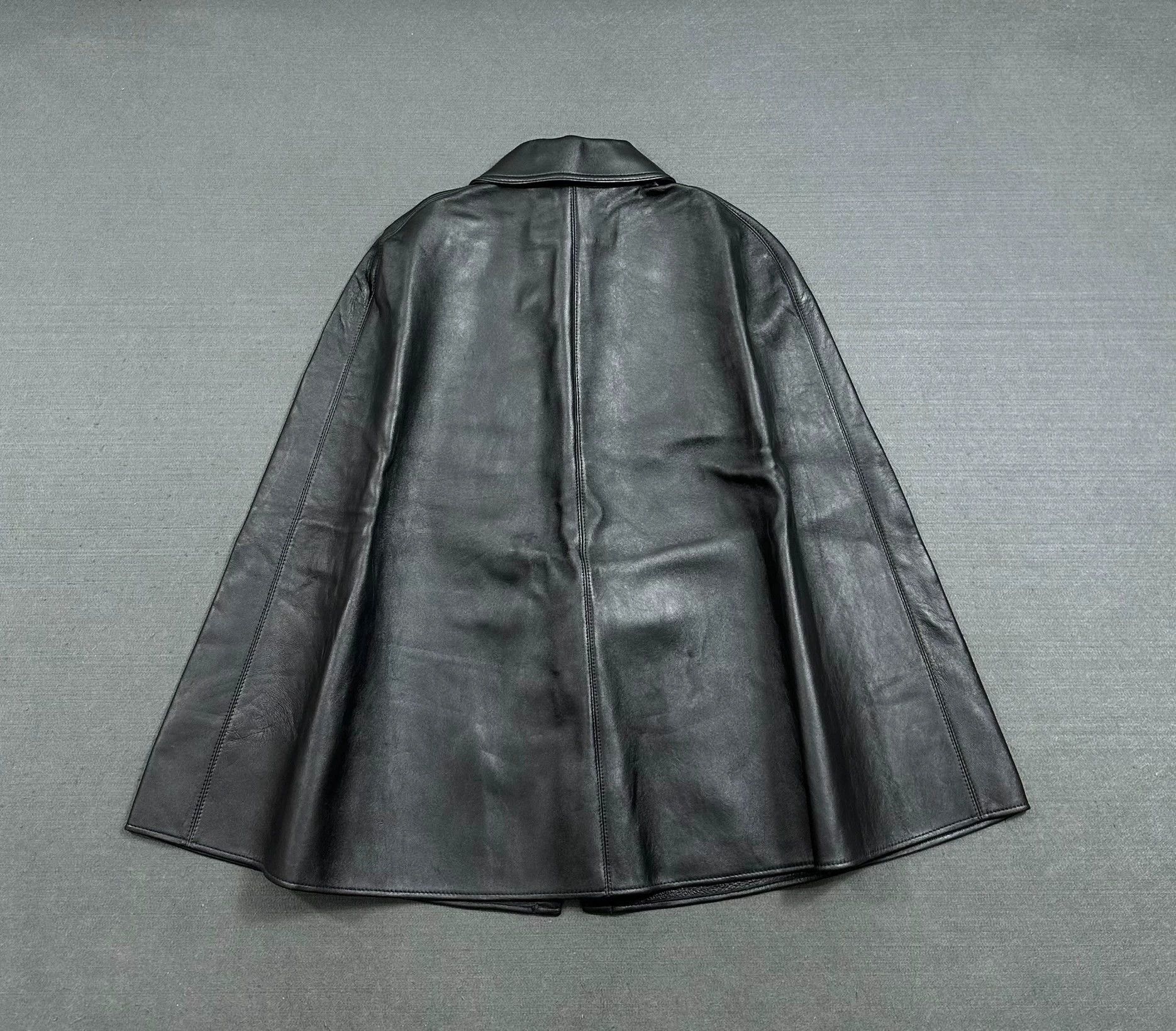Saint Laurent Paris Saint Laurent Paris Leather coat and cloak Size US XXS / EU 40 - 3 Thumbnail