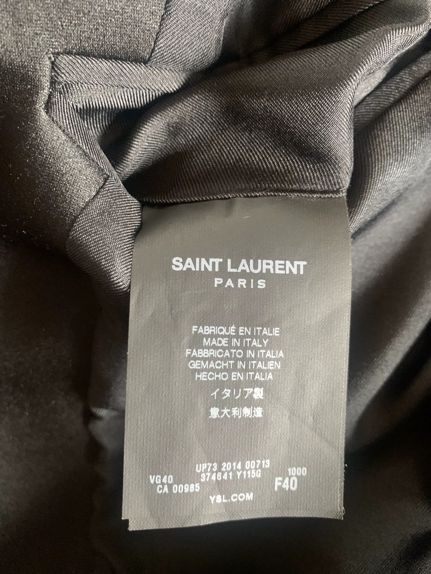 Saint Laurent Paris Saint Laurent Paris Black velvet suit jacket Size US S / EU 44-46 / 1 - 5 Thumbnail
