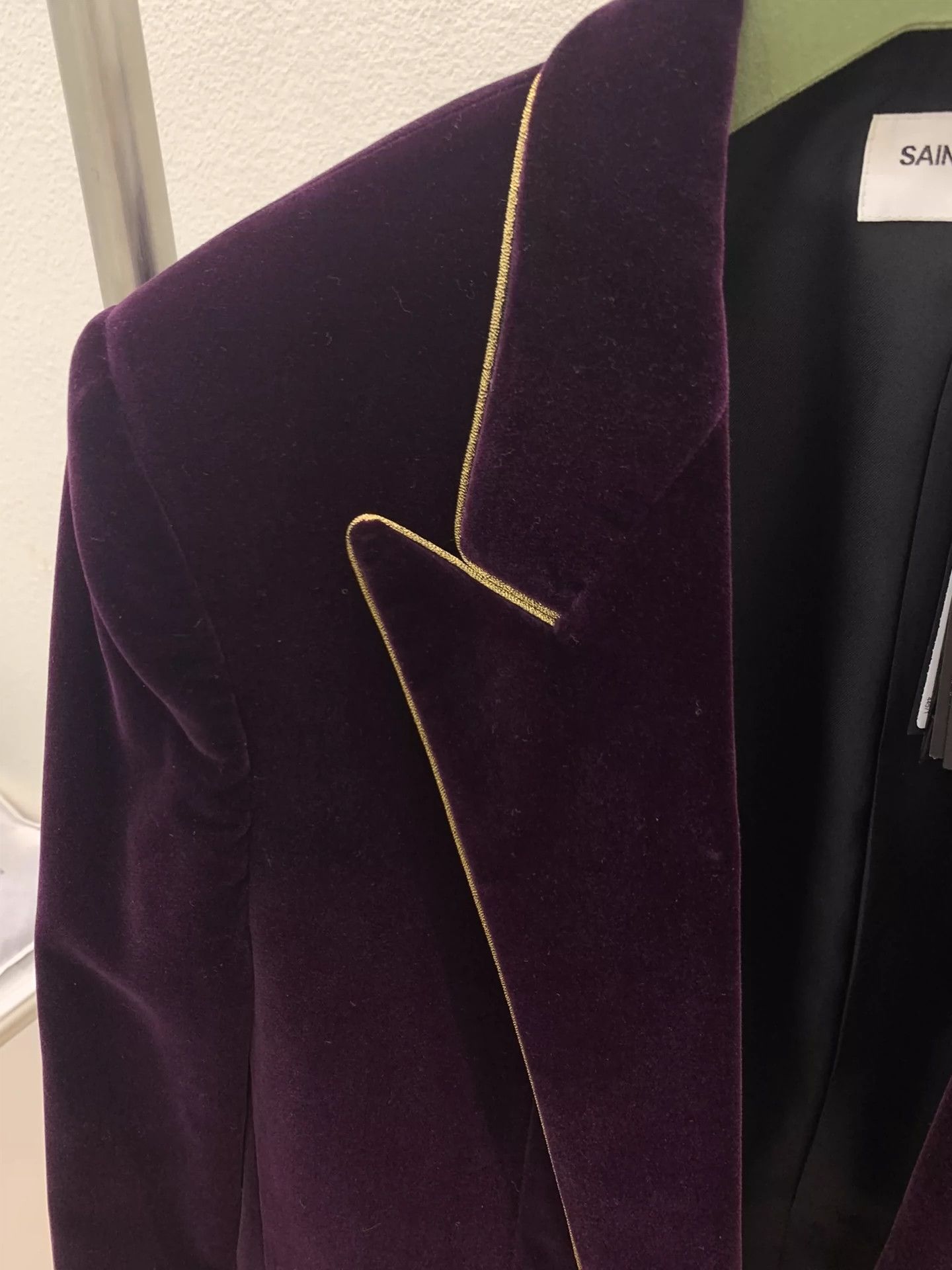 Saint Laurent Paris Saint Laurent Paris Purple velvet jacket Size US M / EU 48-50 / 2 - 6 Thumbnail