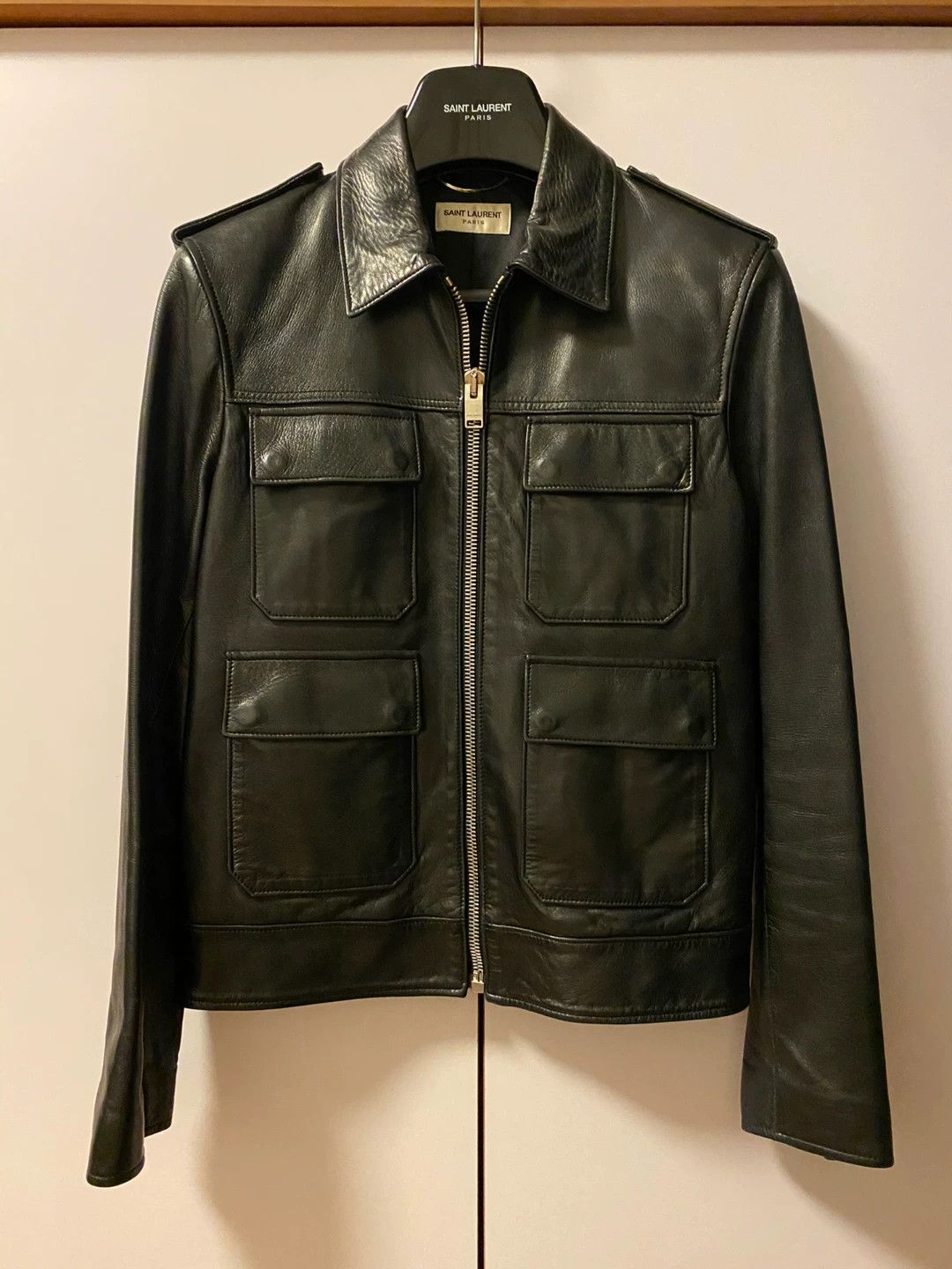 Saint Laurent Paris Saint Laurent Paris First year four bag leather jacket Size US M / EU 48-50 / 2 - 2 Thumbnail