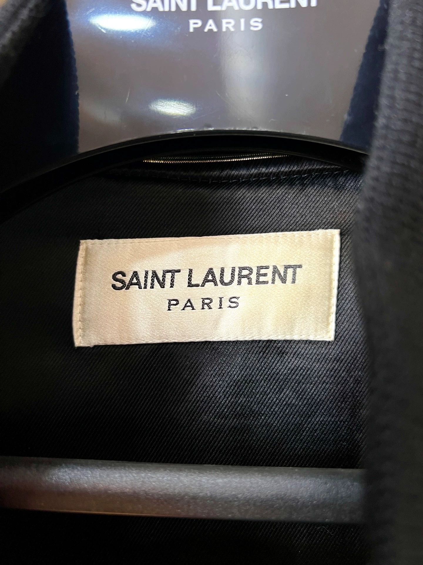 Saint Laurent Paris Saint Laurent Paris Velvet jacket Size US M / EU 48-50 / 2 - 2 Thumbnail
