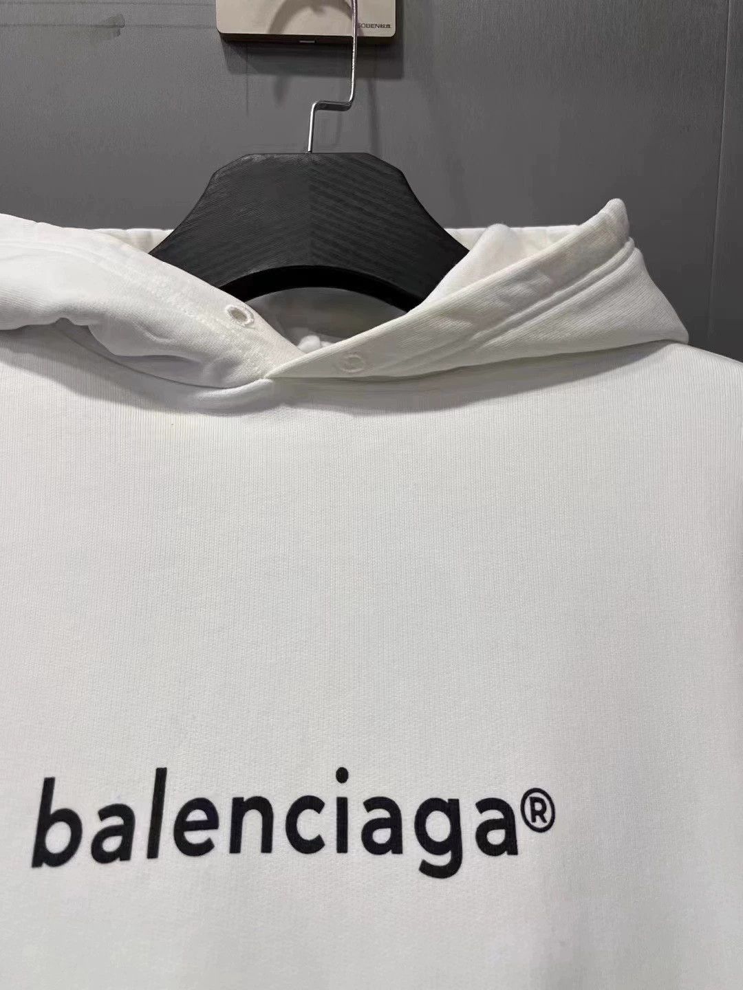 Balenciaga Balenciaga chest mailbox logo hoodie sweatshirt Size US L / EU 52-54 / 3 - 2 Thumbnail
