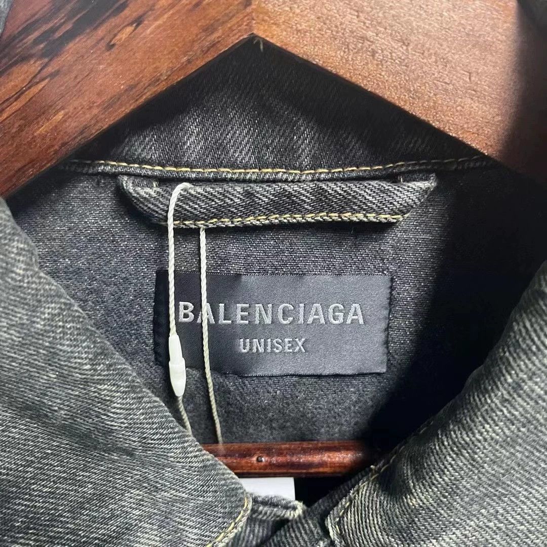 Balenciaga Balenciaga the Year of the Loong Limited Denim Coat Size US S / EU 44-46 / 1 - 3 Thumbnail