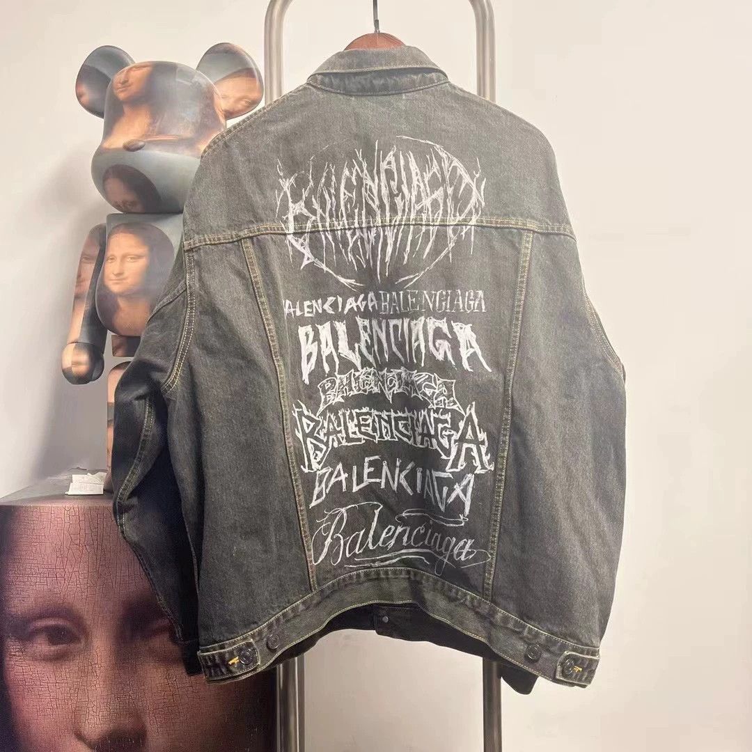 Balenciaga Balenciaga the Year of the Loong Limited Denim Coat Size US S / EU 44-46 / 1 - 2 Thumbnail