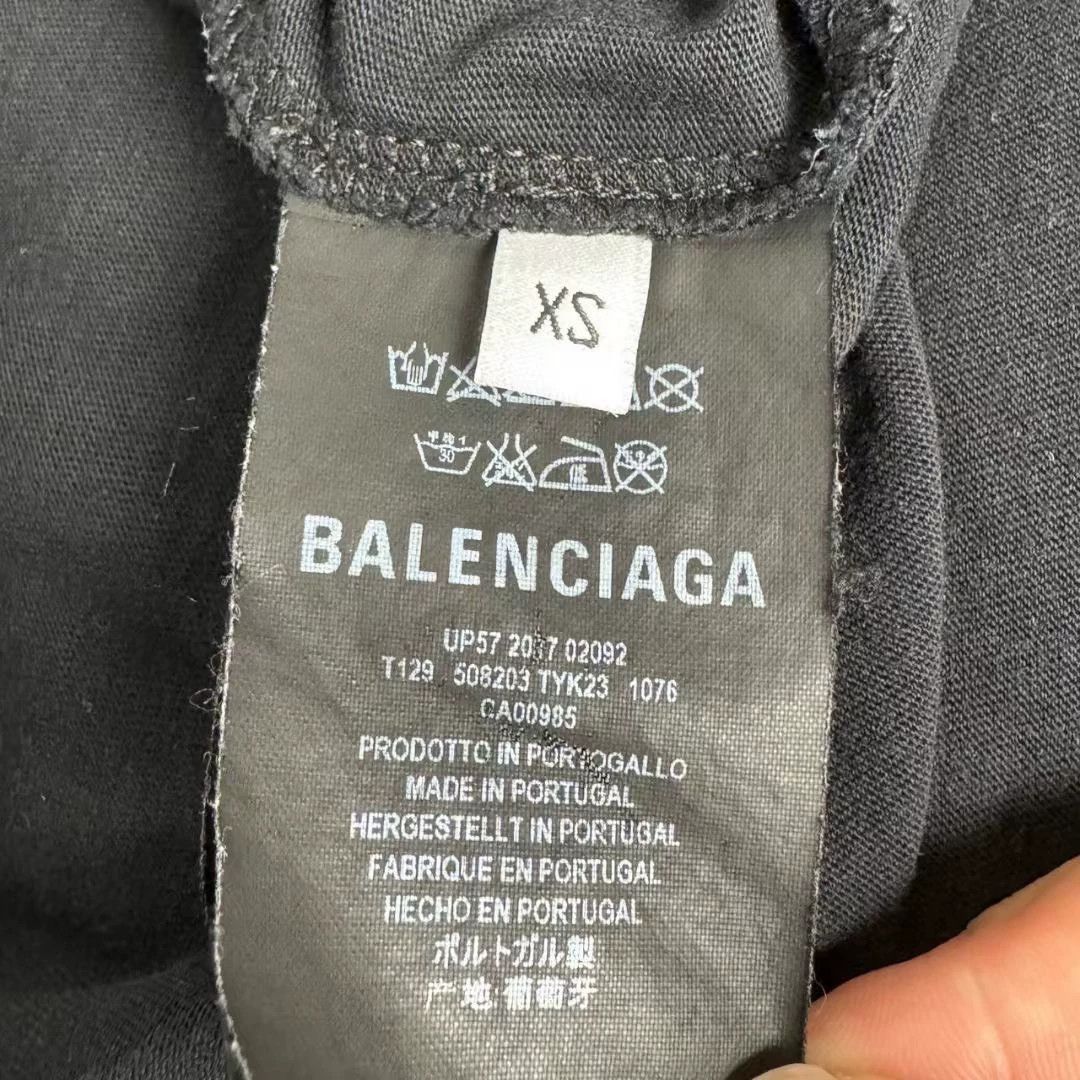Balenciaga Balenciaga Black and Red Double B Letter Short Sleeve Size US XS / EU 42 / 0 - 4 Thumbnail