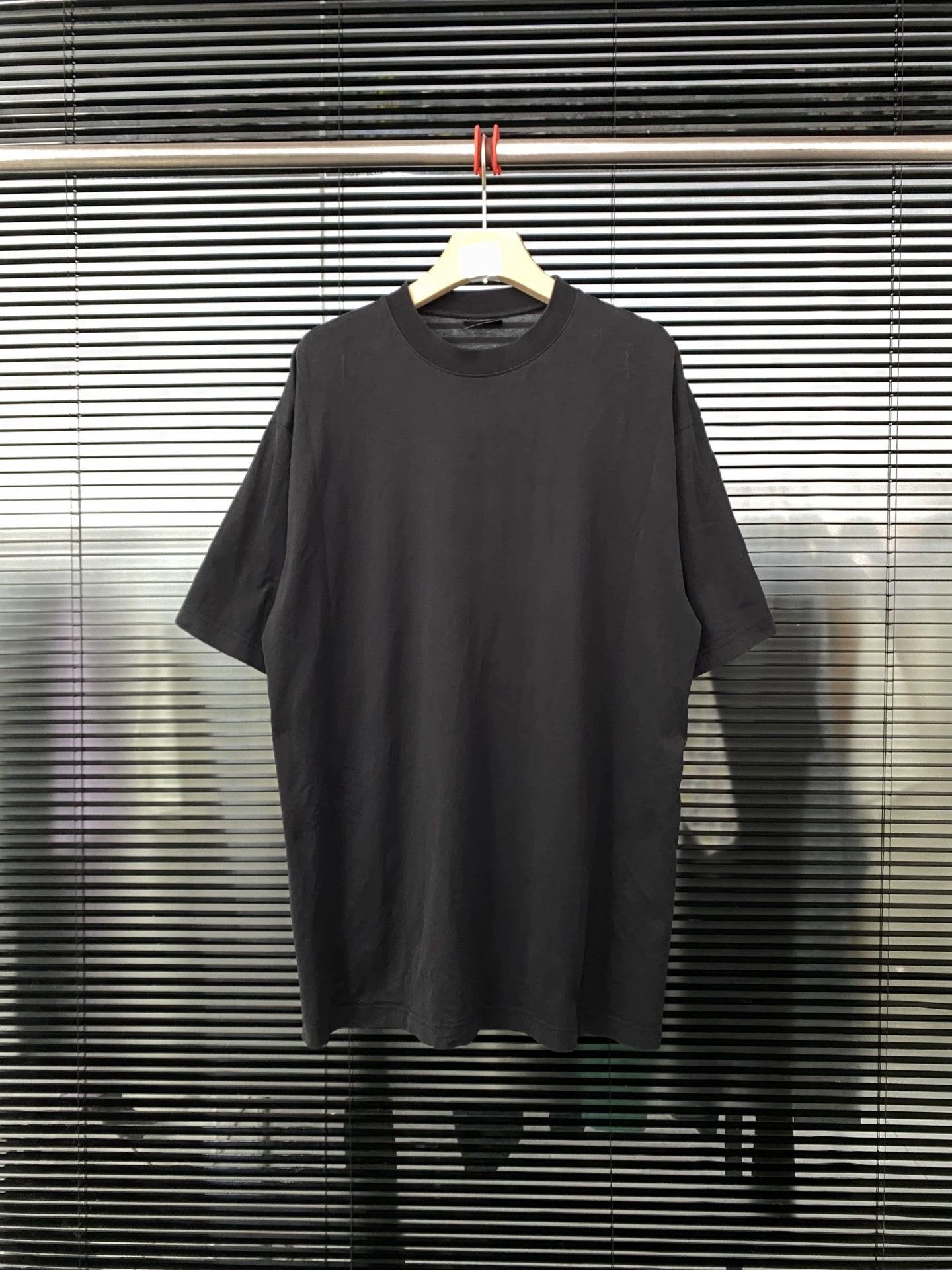 Balenciaga Balenciaga eco-friendly logo short sleeved shirt Size US XS / EU 42 / 0 - 2 Thumbnail