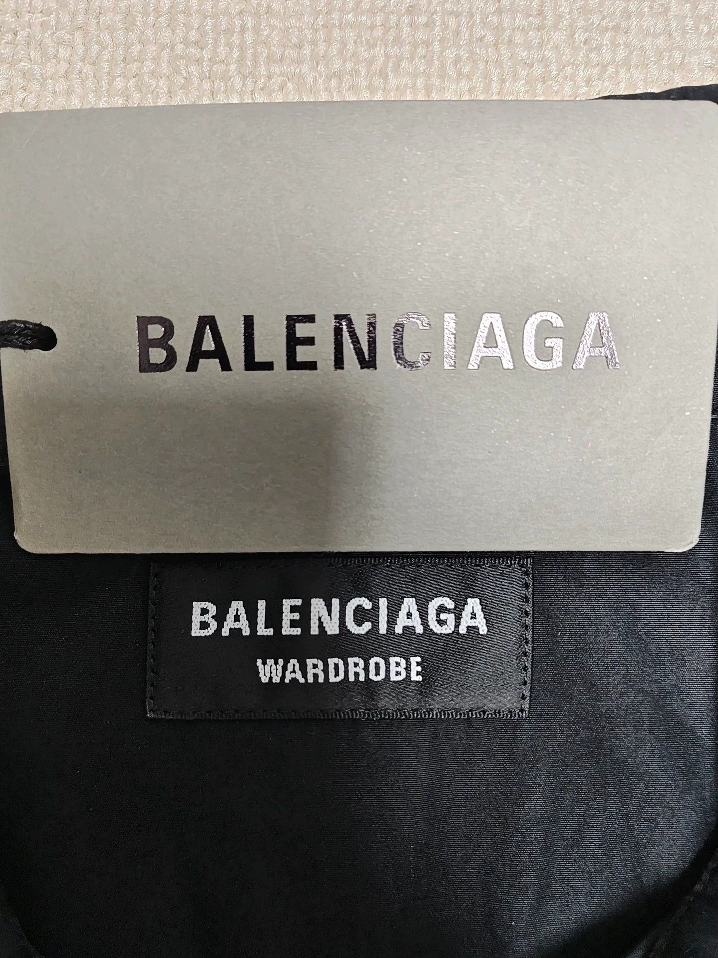 Balenciaga Balenciaga black and red embroidered Batman vintage short sleeved shirt Size US XS / EU 42 / 0 - 5 Thumbnail