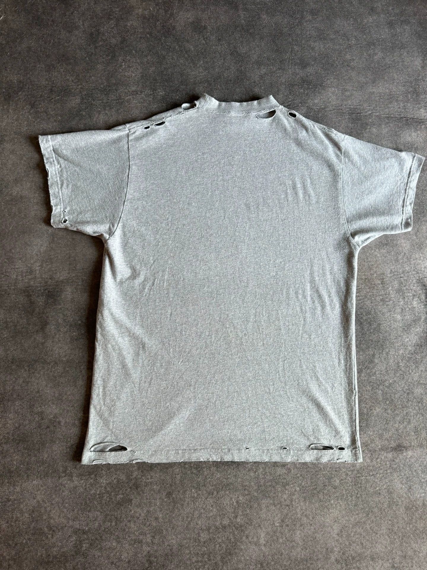 Balenciaga Balenciaga Planet Earth washed grey vintage plain knit silhouette T-shirt Size US XS / EU 42 / 0 - 2 Thumbnail