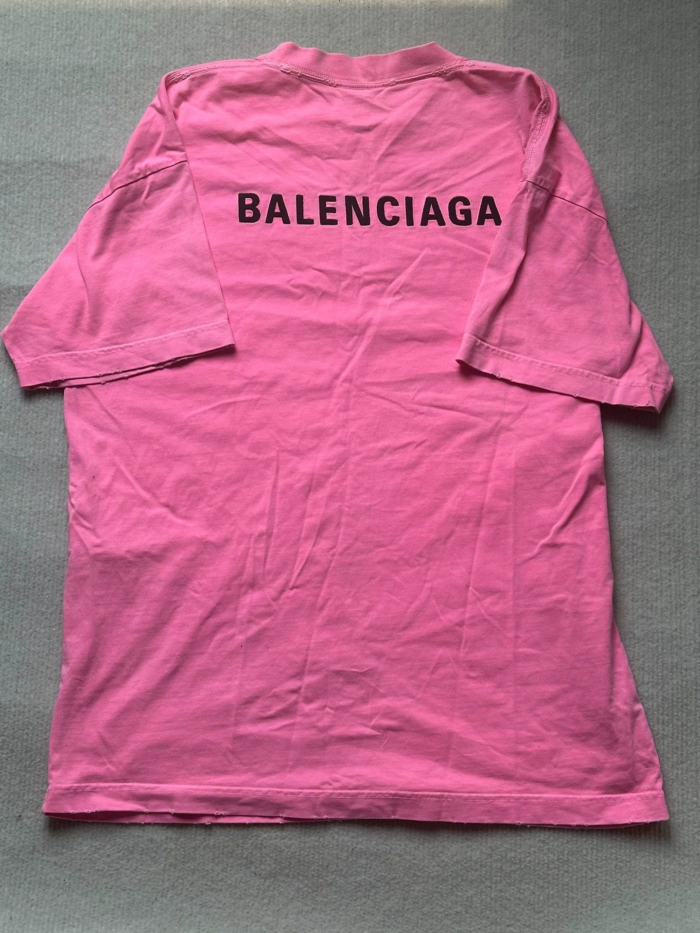 Balenciaga Balenciaga pink tee Size US L / EU 52-54 / 3 - 3 Thumbnail
