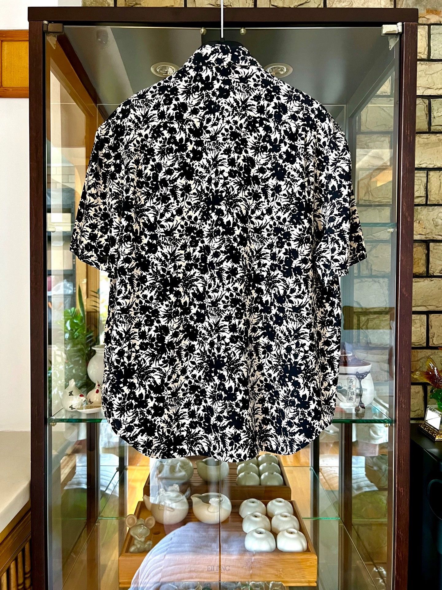 Saint Laurent Paris Saint Laurent Paris Mulberry silk floral shirt Size US L / EU 52-54 / 3 - 4 Thumbnail