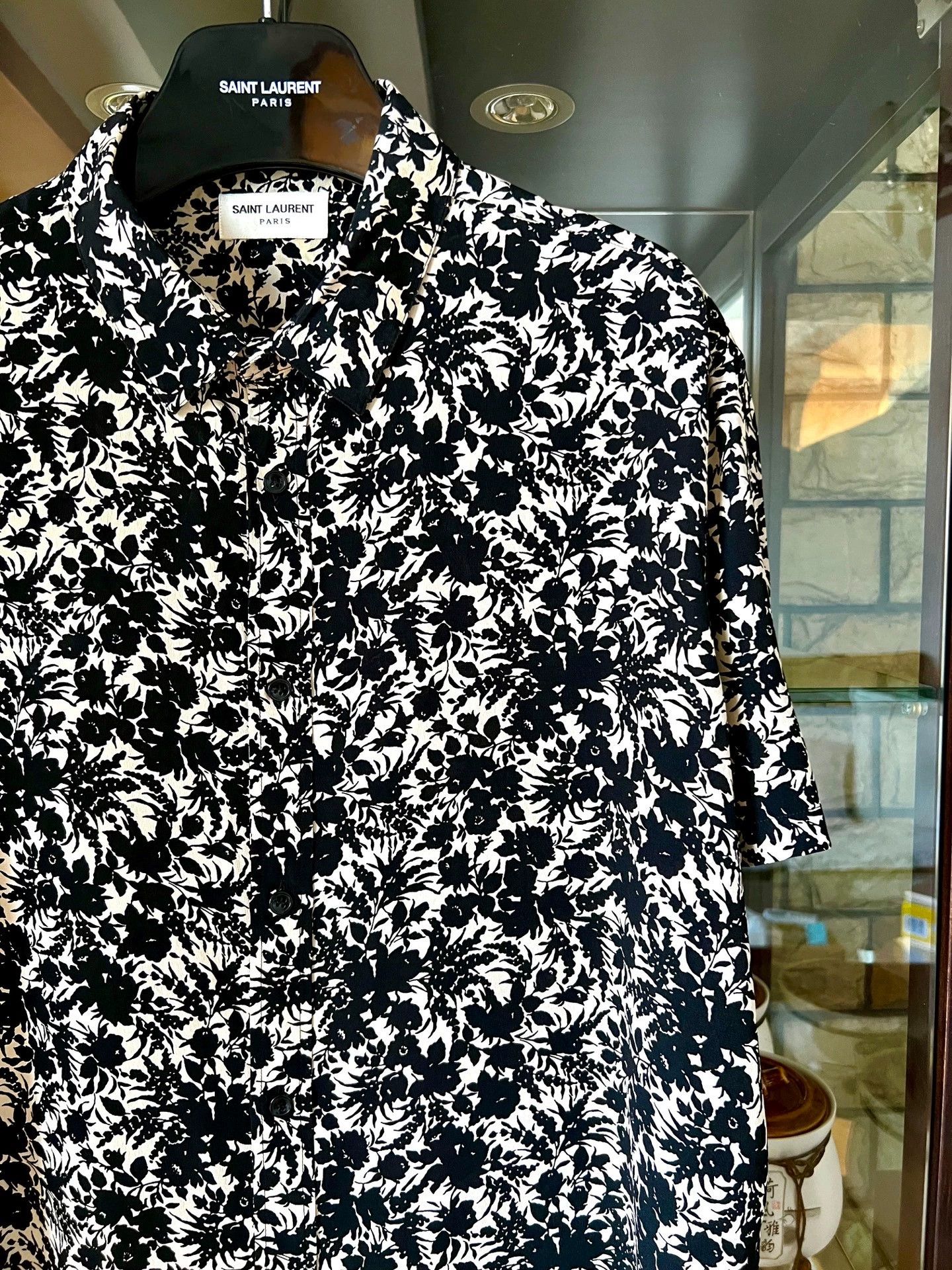 Saint Laurent Paris Saint Laurent Paris Mulberry silk floral shirt Size US L / EU 52-54 / 3 - 2 Thumbnail