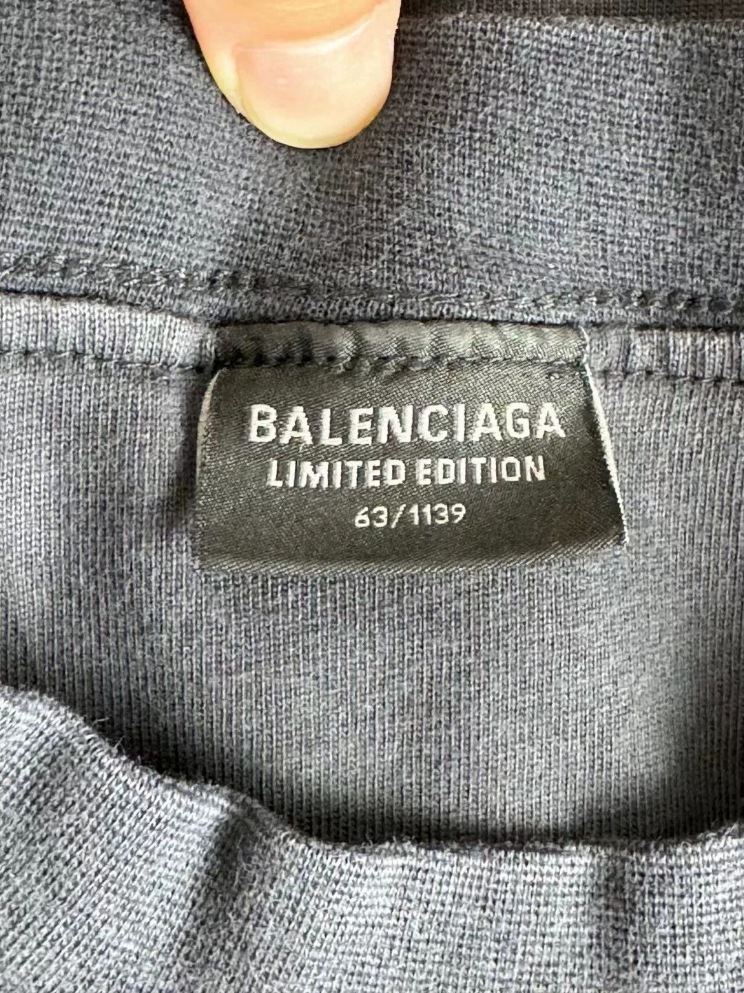 Balenciaga Balenciaga BFRND Black prohibits bands from wearing short sleeves in reverse Size US M / EU 48-50 / 2 - 4 Thumbnail