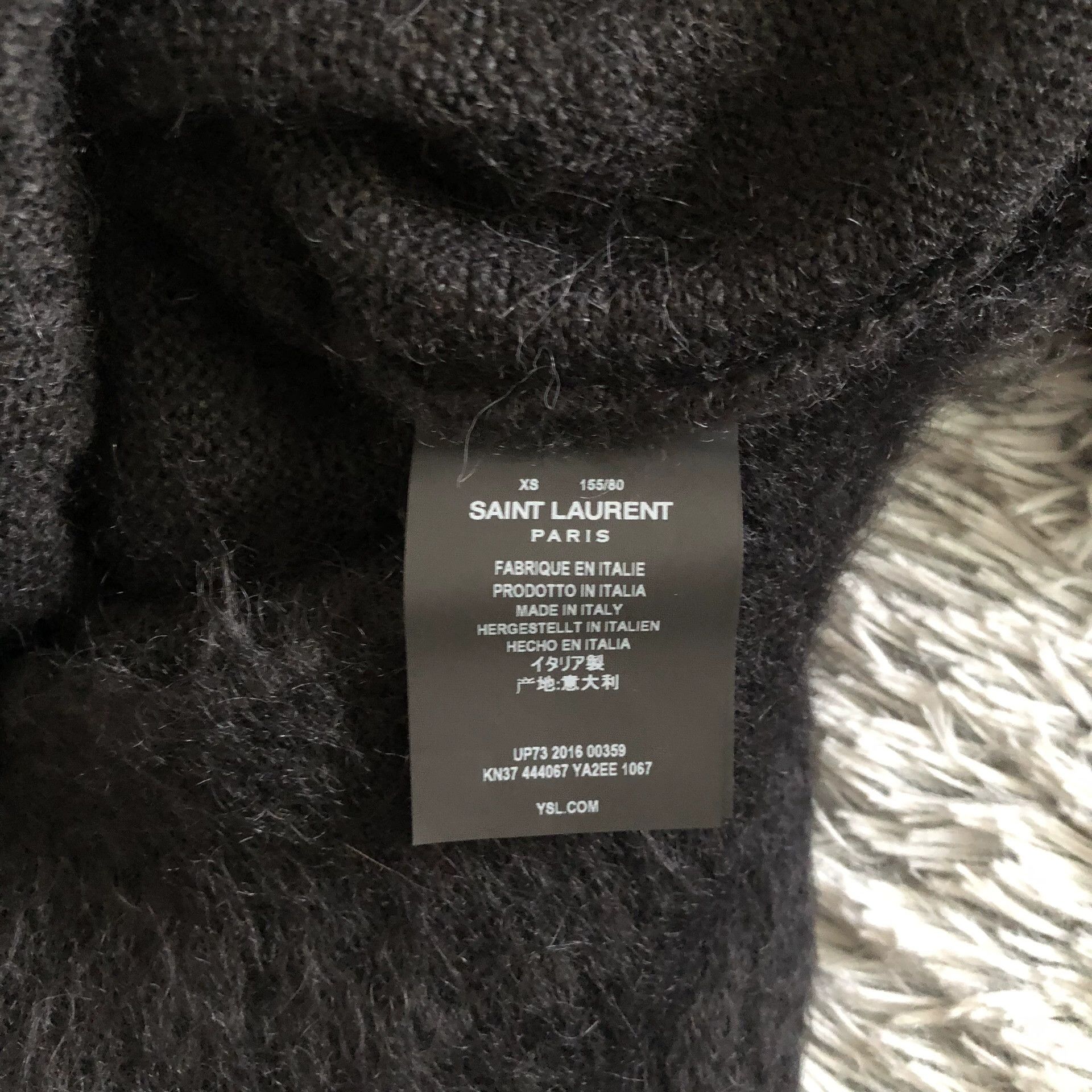 Saint Laurent Paris Saint Laurent Paris 16fw sequin embroidered cardigan jacket Size US XS / EU 42 / 0 - 5 Thumbnail