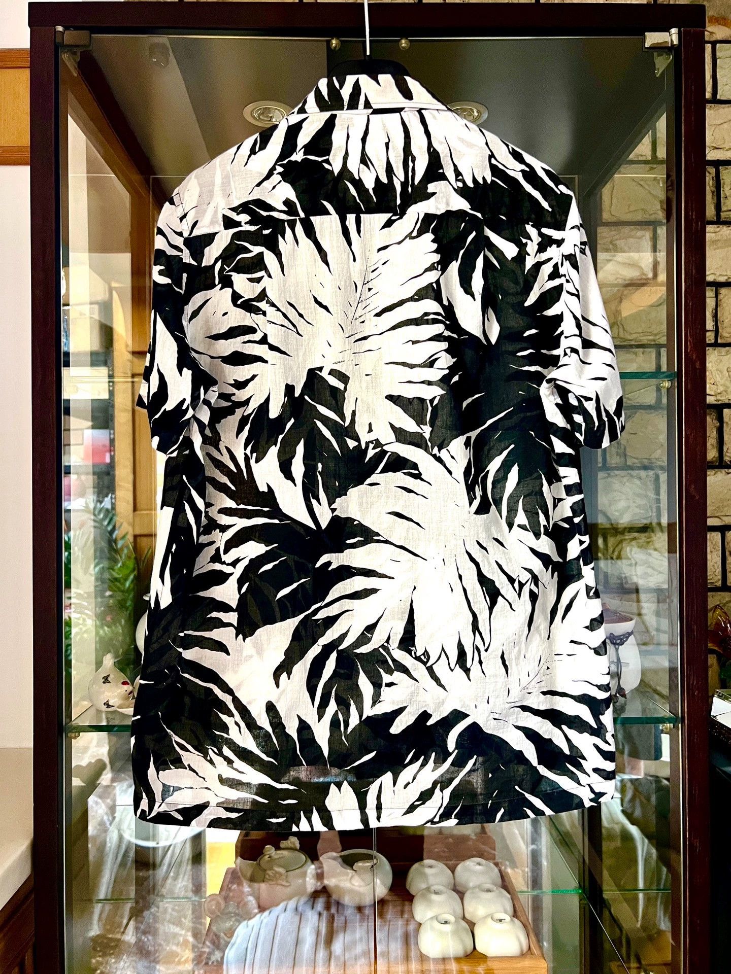 Saint Laurent Paris Saint Laurent Paris 16ss black and white Cuban collar Hawaiian coconut tree shirt Size US M / EU 48-50 / 2 - 5 Thumbnail