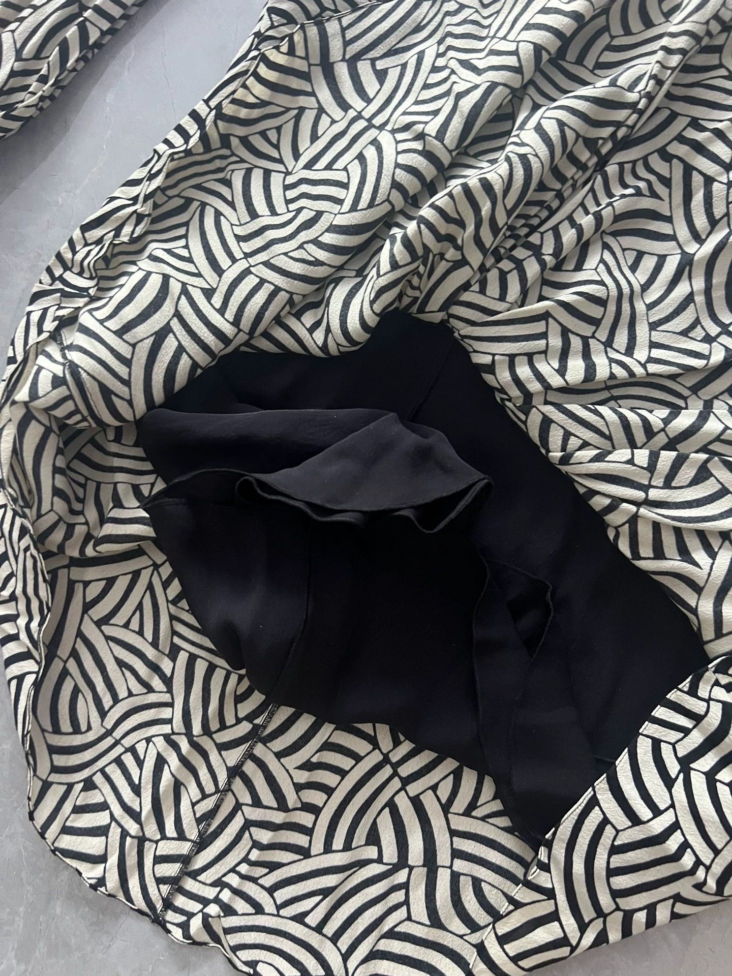 Saint Laurent Paris Saint Laurent Paris Evening gown Size US 30 / EU 46 - 4 Thumbnail