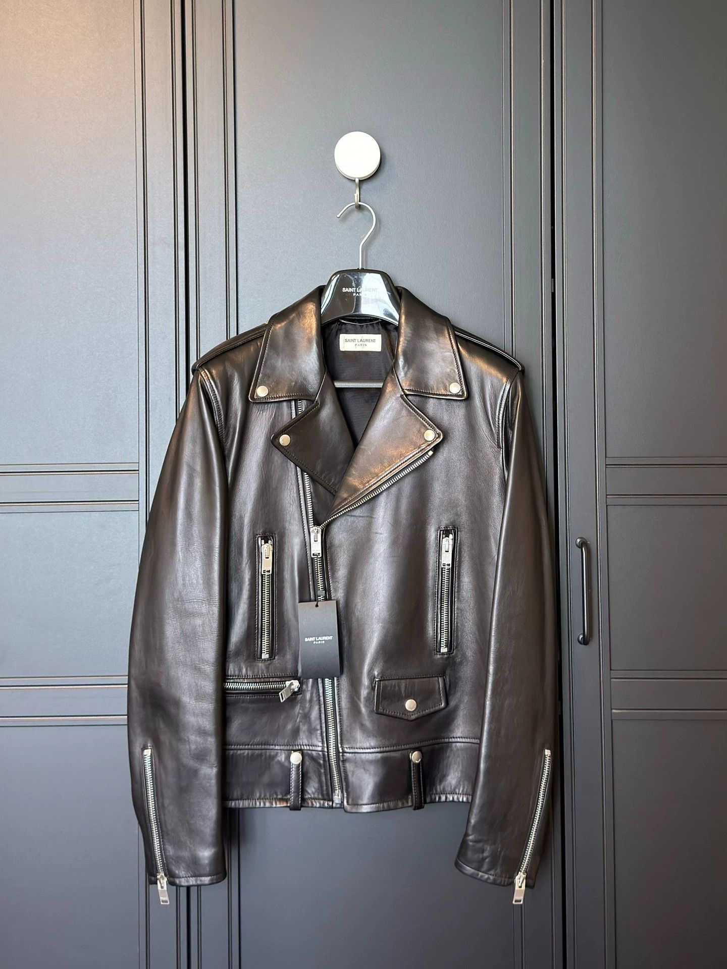 Saint Laurent Paris Saint Laurent Paris Black Classic Leather Jacket Size US L / EU 52-54 / 3 - 3 Thumbnail