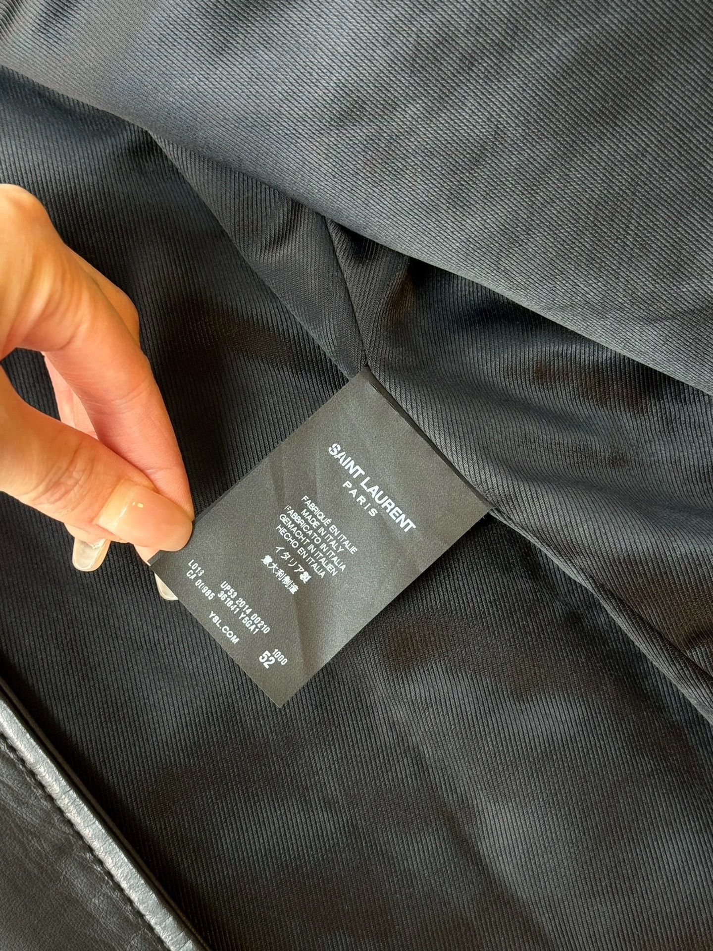 Saint Laurent Paris Saint Laurent Paris Black Classic Leather Jacket Size US L / EU 52-54 / 3 - 8 Thumbnail