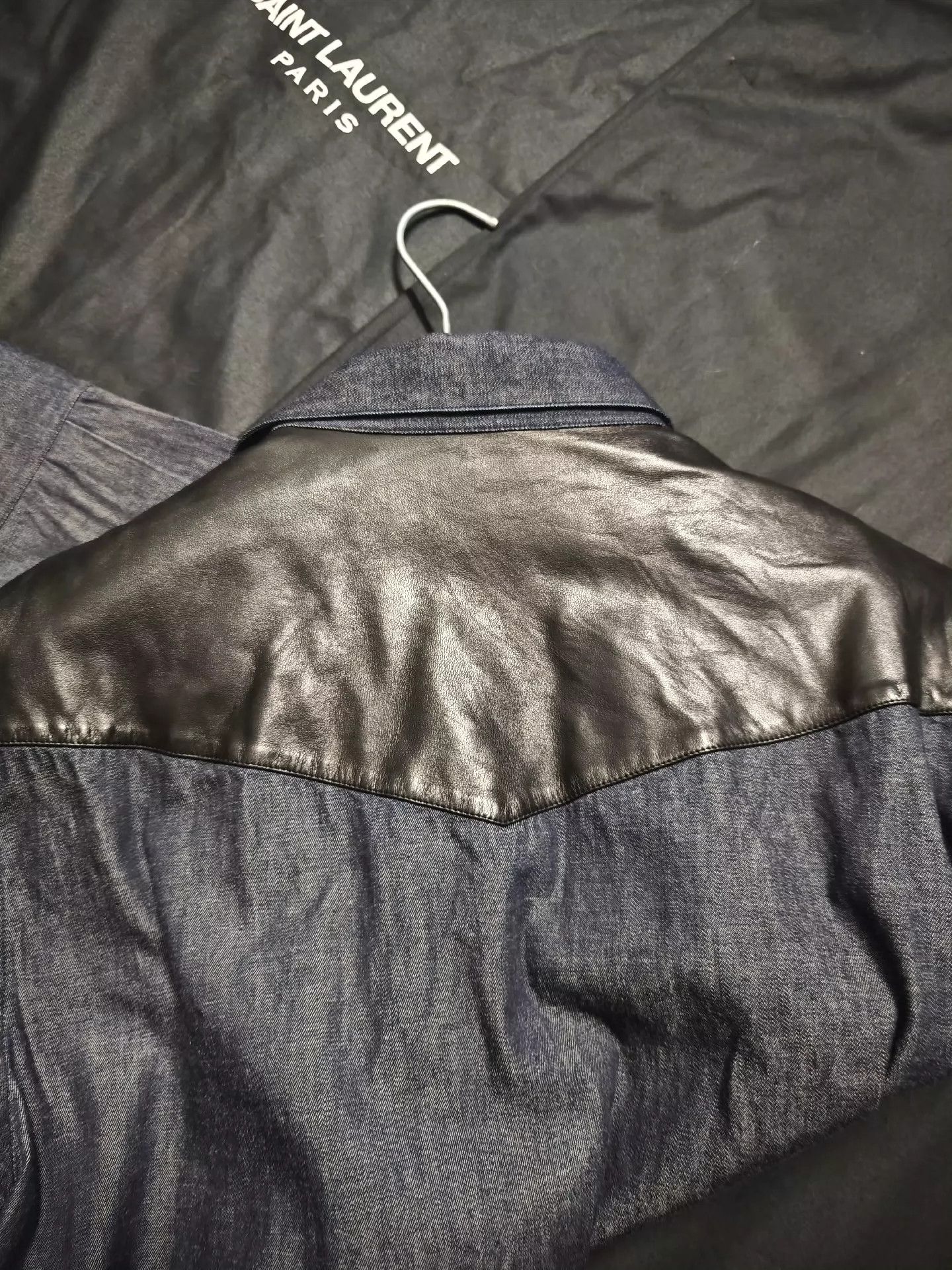 Saint Laurent Paris Saint Laurent Paris Sheepskin patchwork denim shirt Size US M / EU 48-50 / 2 - 3 Thumbnail