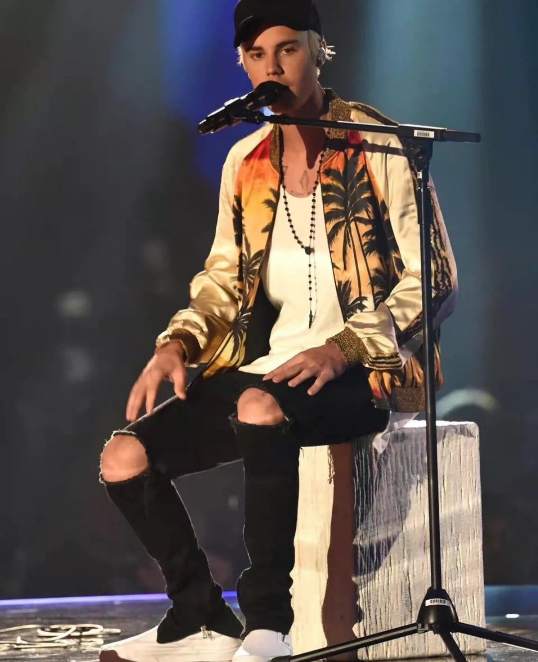 Saint Laurent Paris Saint Laurent Paris Coconut print jacket Size US S / EU 44-46 / 1 - 5 Thumbnail