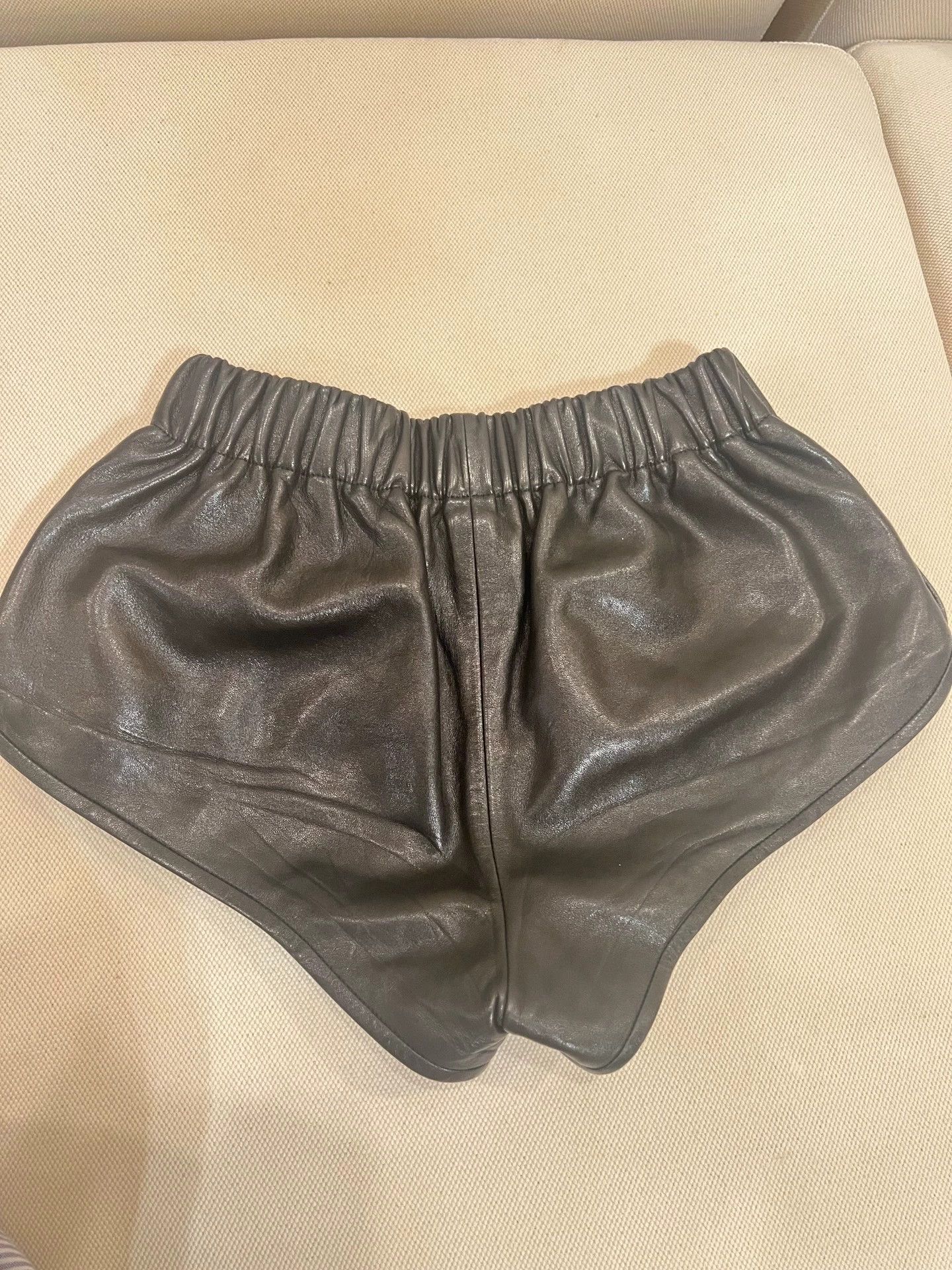 Saint Laurent Paris Saint Laurent Paris Sheepskin shorts Size US 34 / EU 50 - 2 Thumbnail