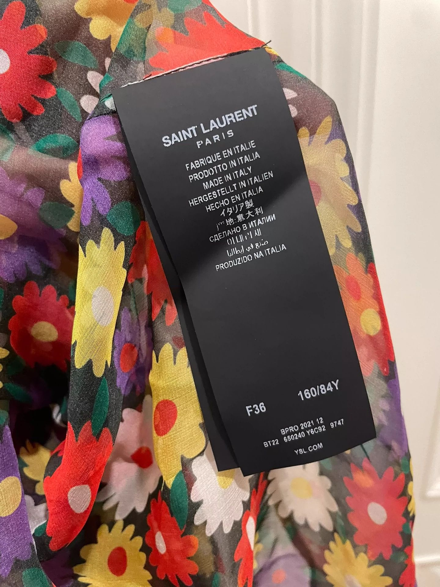 Saint Laurent Paris Saint Laurent Paris Silk printed shirt Size US S / EU 44-46 / 1 - 5 Thumbnail