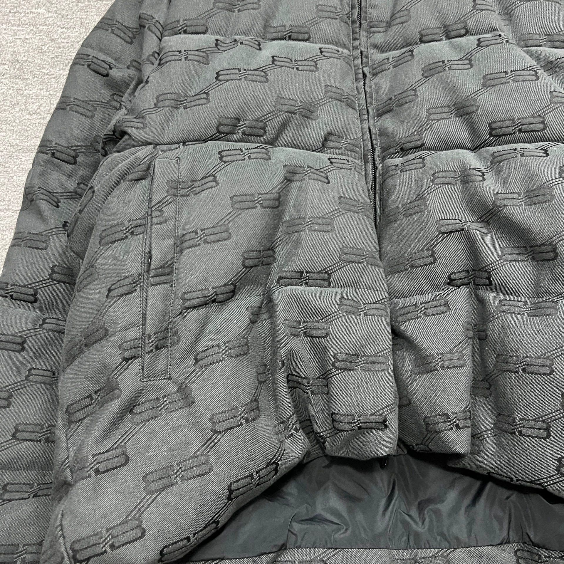Balenciaga Balenciaga Double B Lock Printed Cotton Jacket Size US XS / EU 42 / 0 - 2 Thumbnail