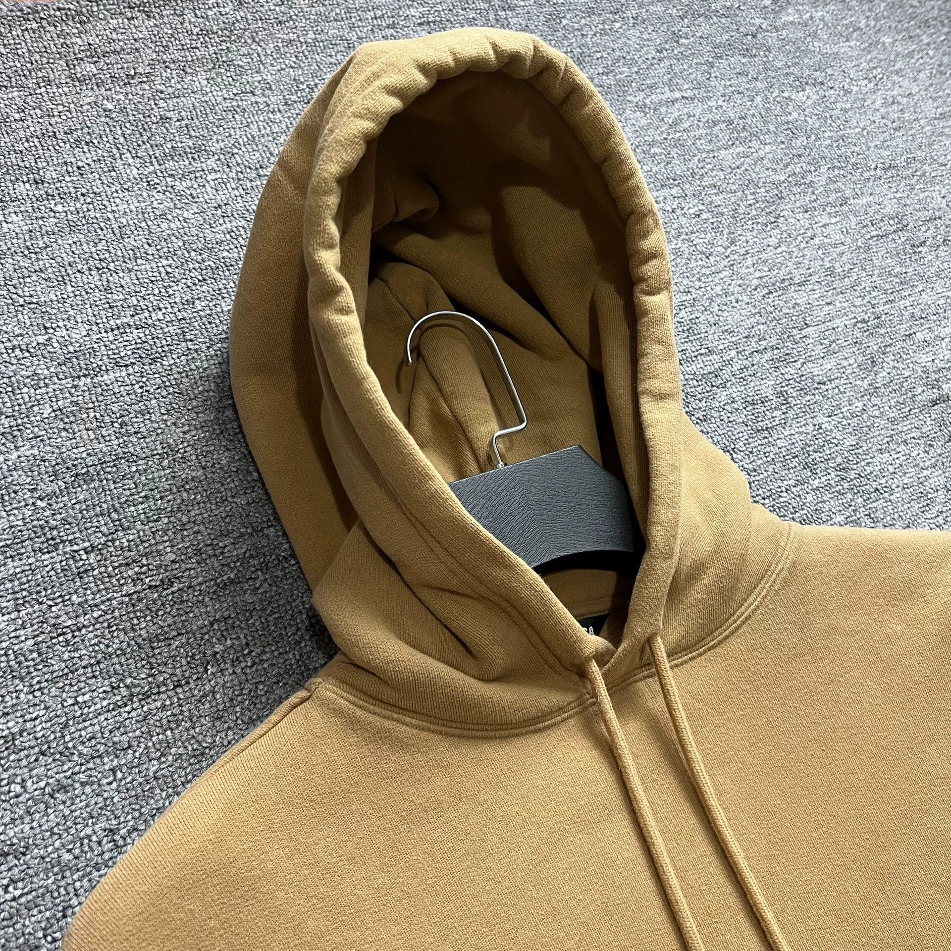 Balenciaga Balenciaga Khaki Double B Embroidered Hoodie Size US XS / EU 42 / 0 - 3 Thumbnail