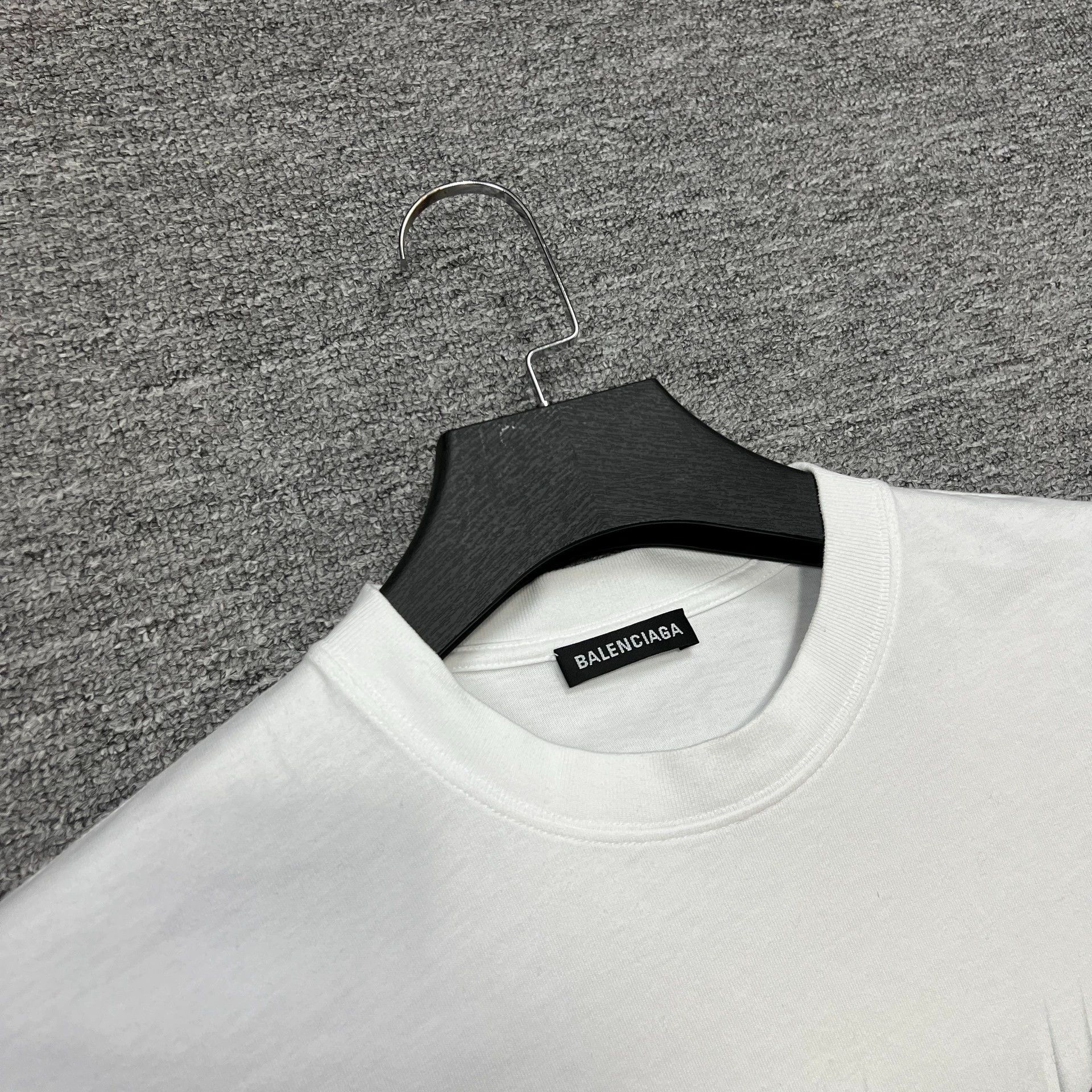 Balenciaga Balenciaga Portrait Short Sleeve Size US XS / EU 42 / 0 - 3 Thumbnail