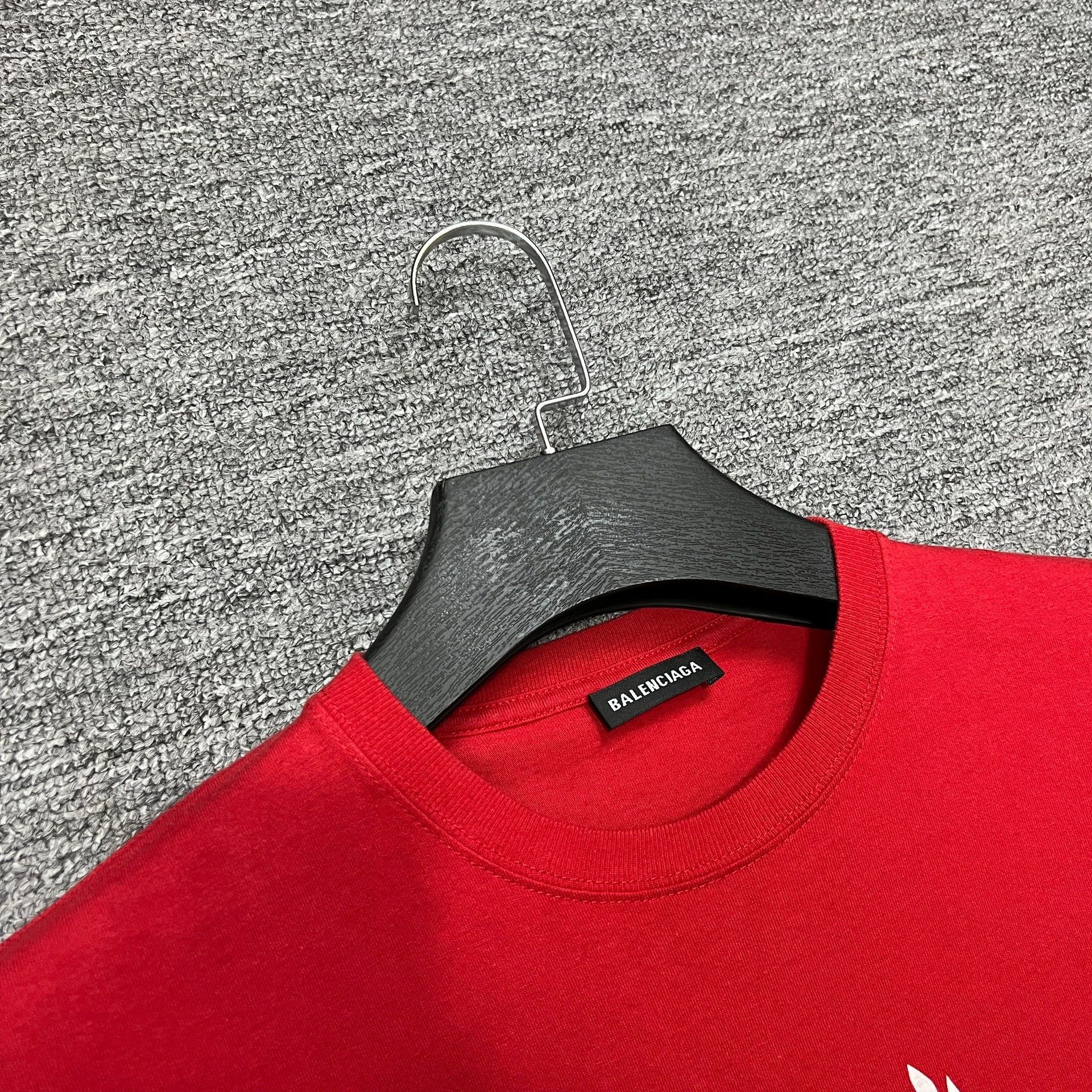 Balenciaga Balenciaga red and white wheat ear short sleeved shirt Size US S / EU 44-46 / 1 - 3 Thumbnail