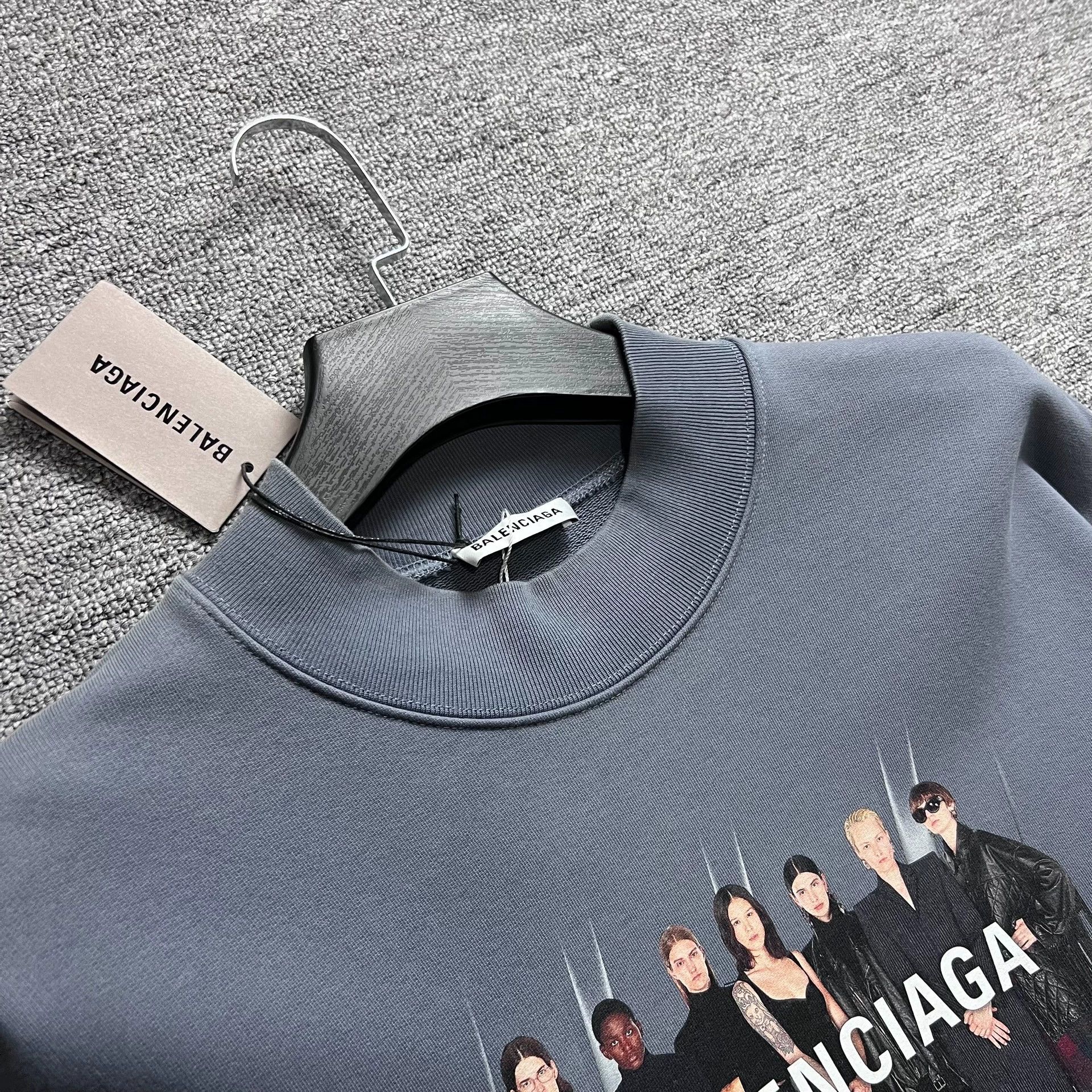 Balenciaga Balenciaga Haze Blue Portrait Hoodie Size US S / EU 44-46 / 1 - 3 Thumbnail
