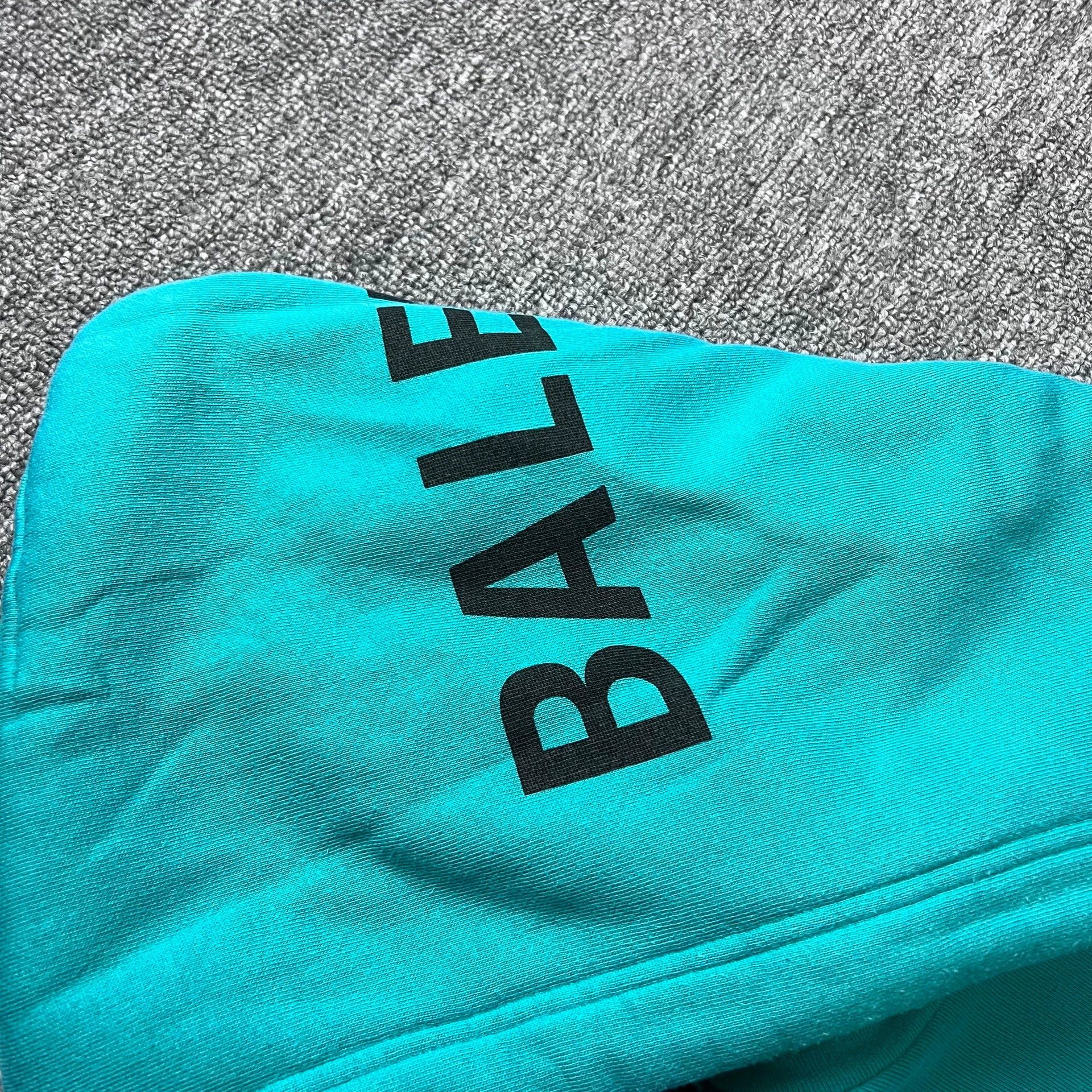 Balenciaga Balenciaga Lake Green Back Hat Logo Hoodie Size US S / EU 44-46 / 1 - 3 Thumbnail
